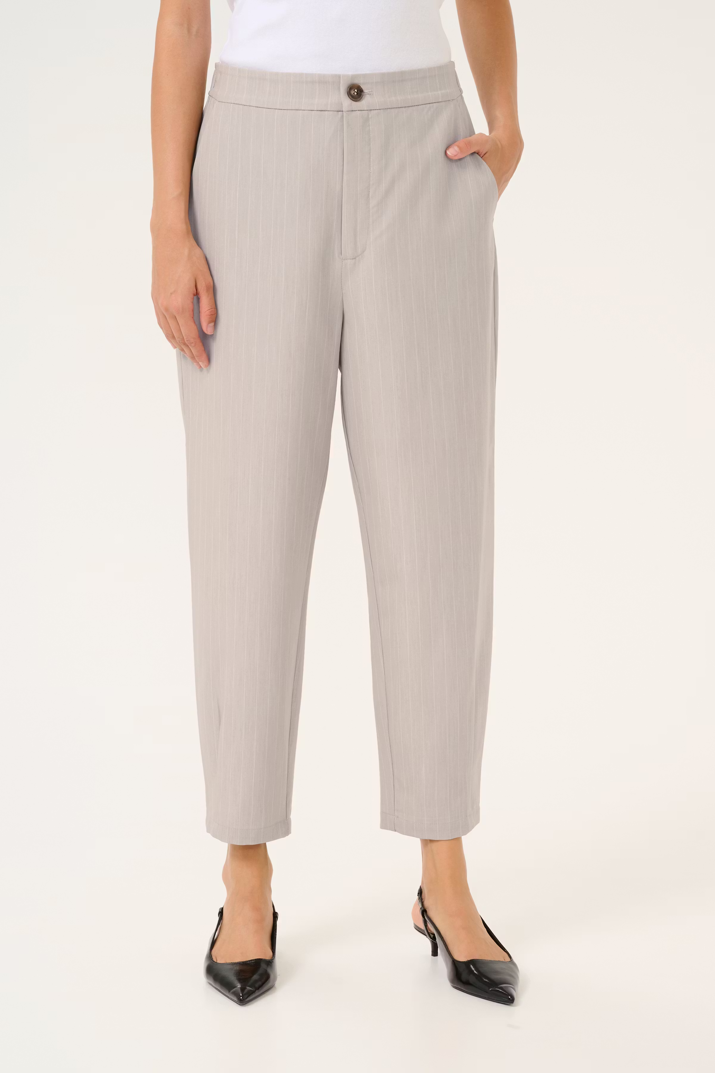 KAesther Bukser LOOKBOOK FRONT 10509579-107069