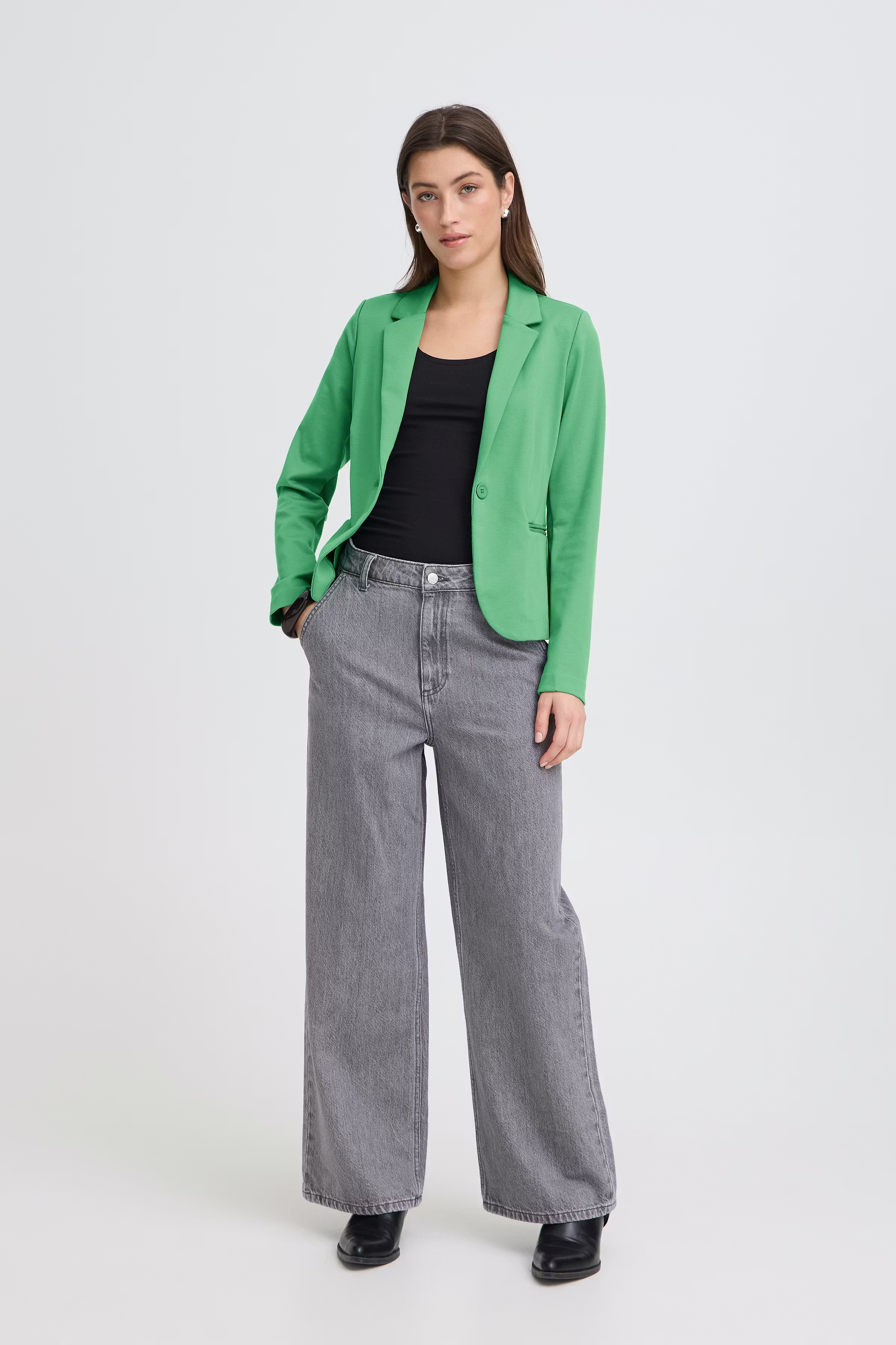 BYRizetta Blazer LOOKBOOK FRONT 20804230-186022