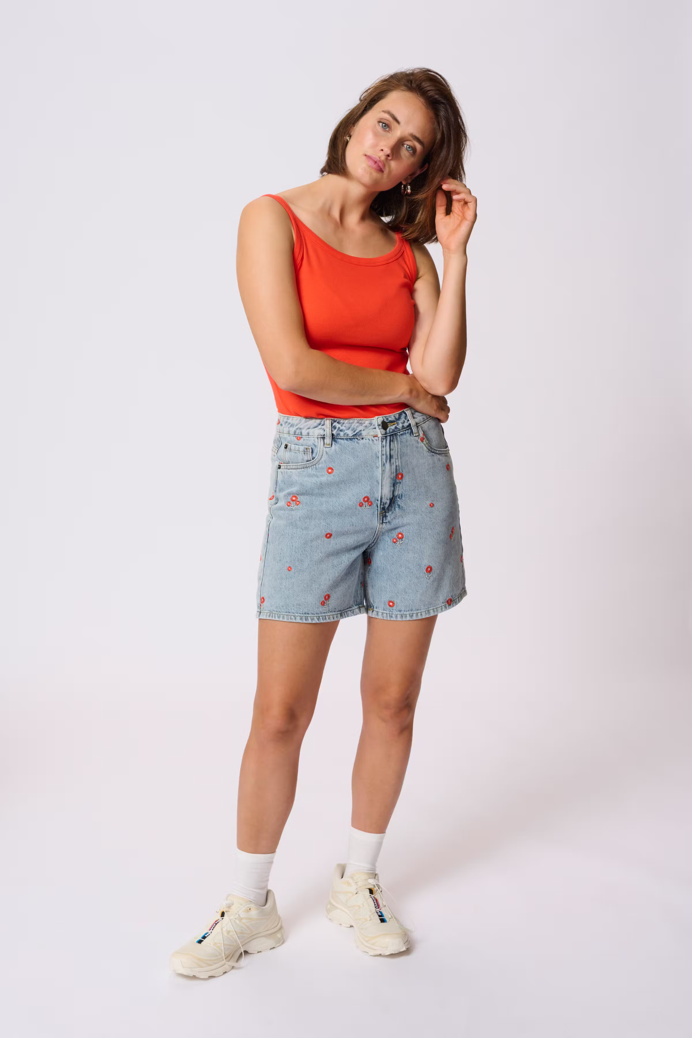 KAbabeth Denim Shorts LOOKBOOK FRONT 10507494-107727