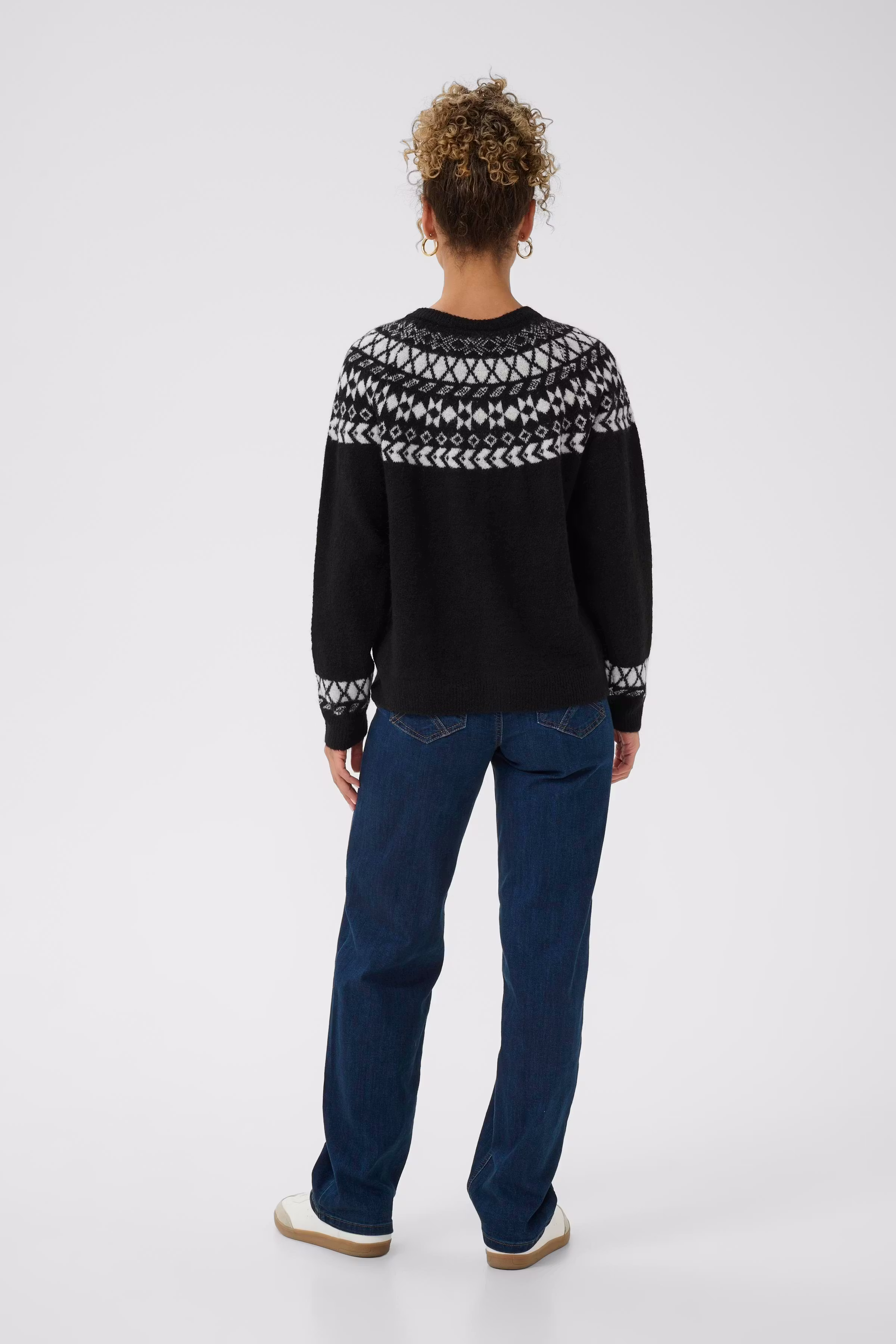 CRCherrie Pullover LOOKBOOK BACK 10614972-109205