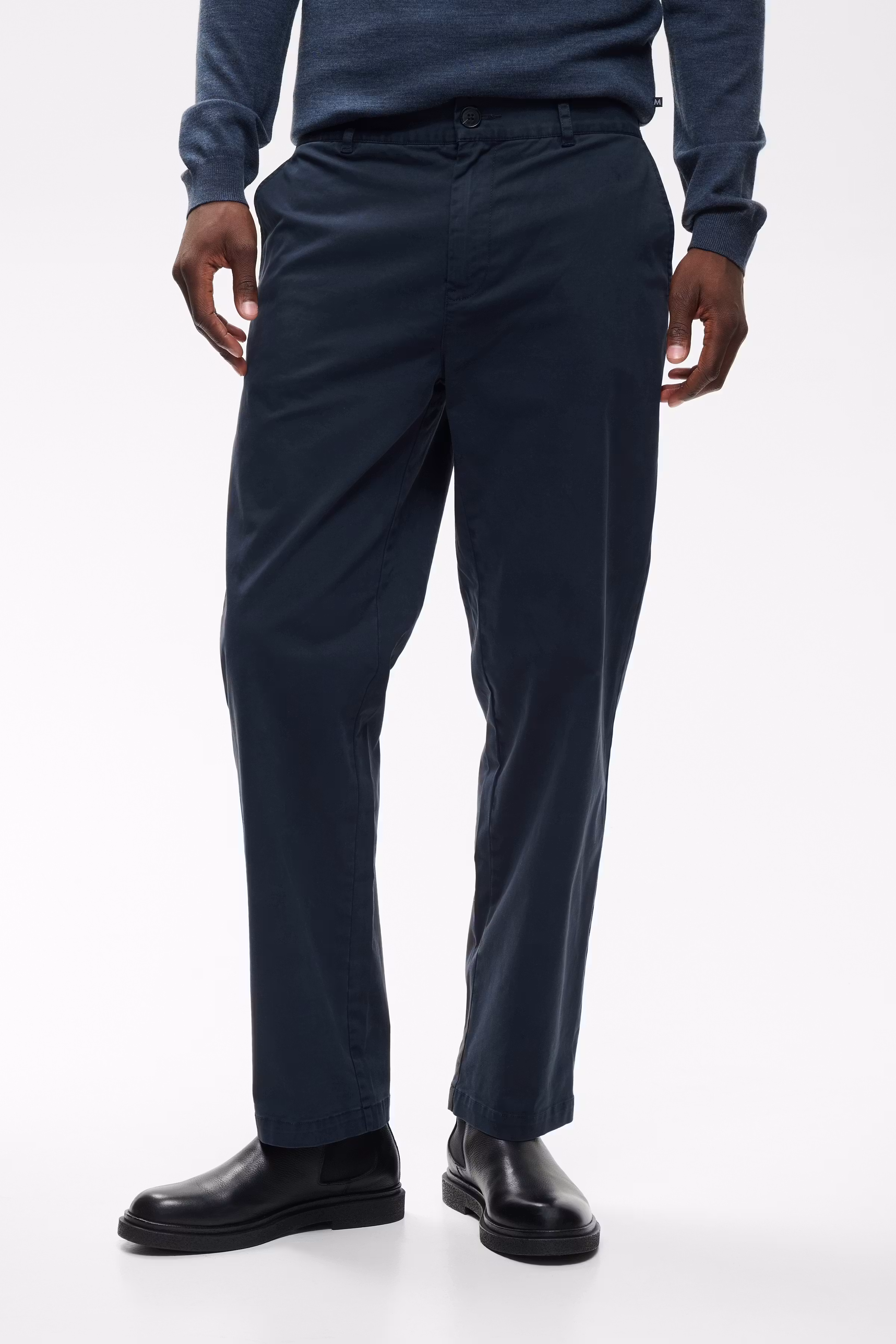 MAharlow Trousers LOOKBOOK FRONT 30209467-194011
