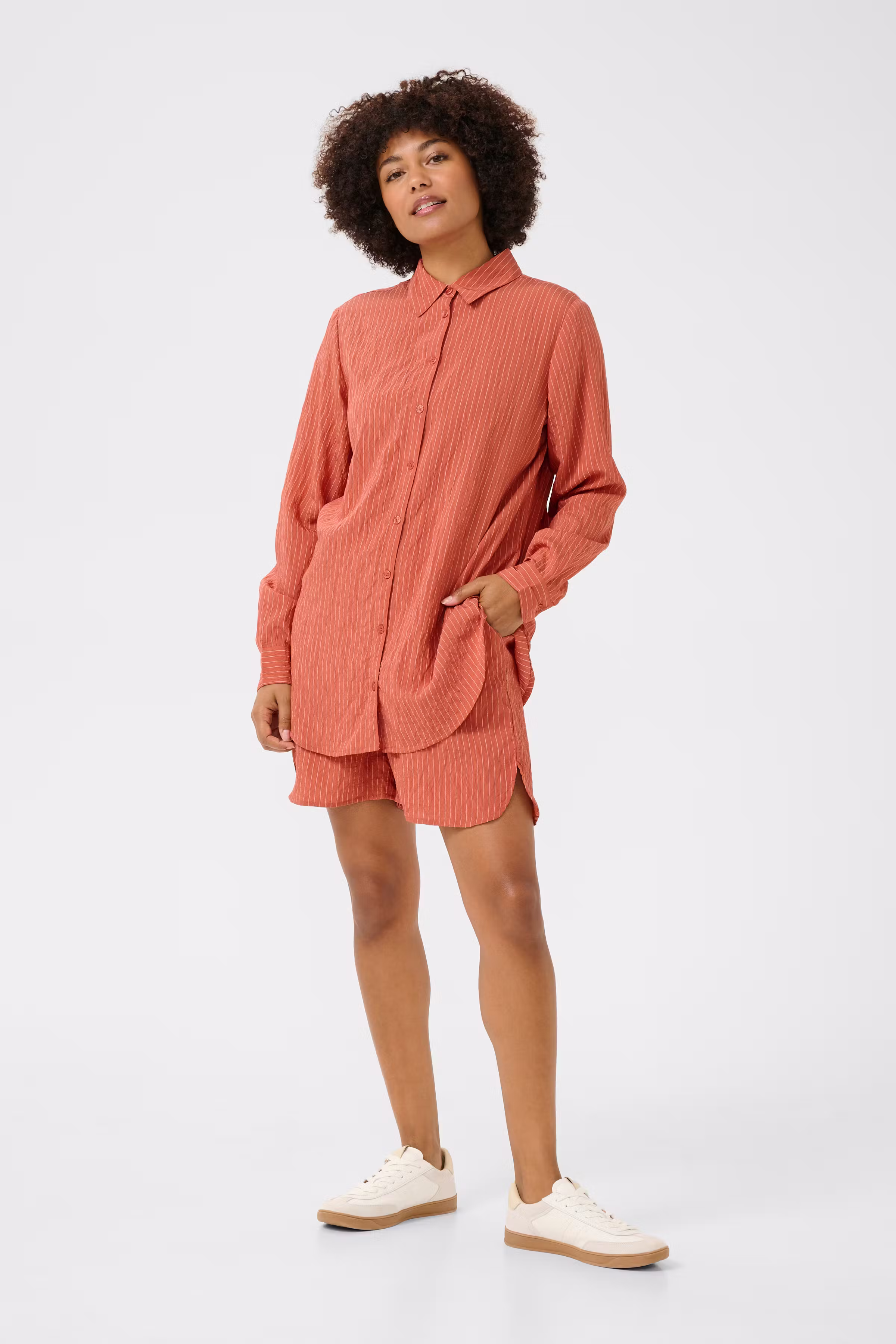 CRCelia Skjorte LOOKBOOK FRONT 10613617-107567