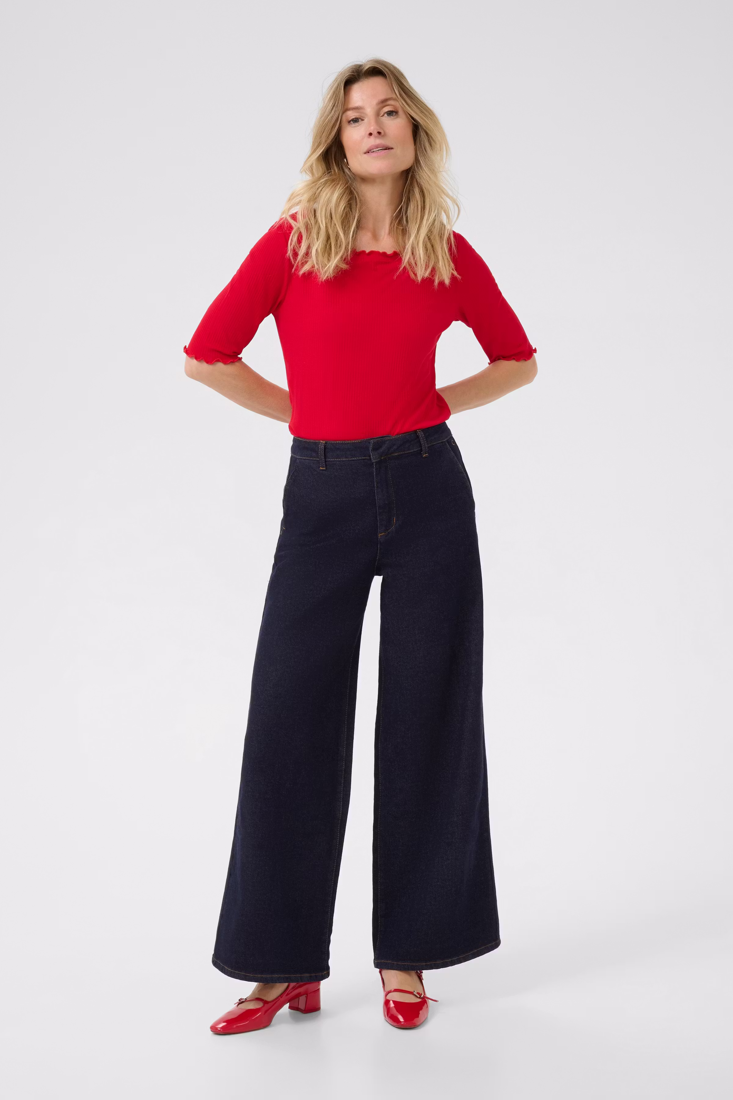 CRVisti Jeans LOOKBOOK FRONT 10612286-108126