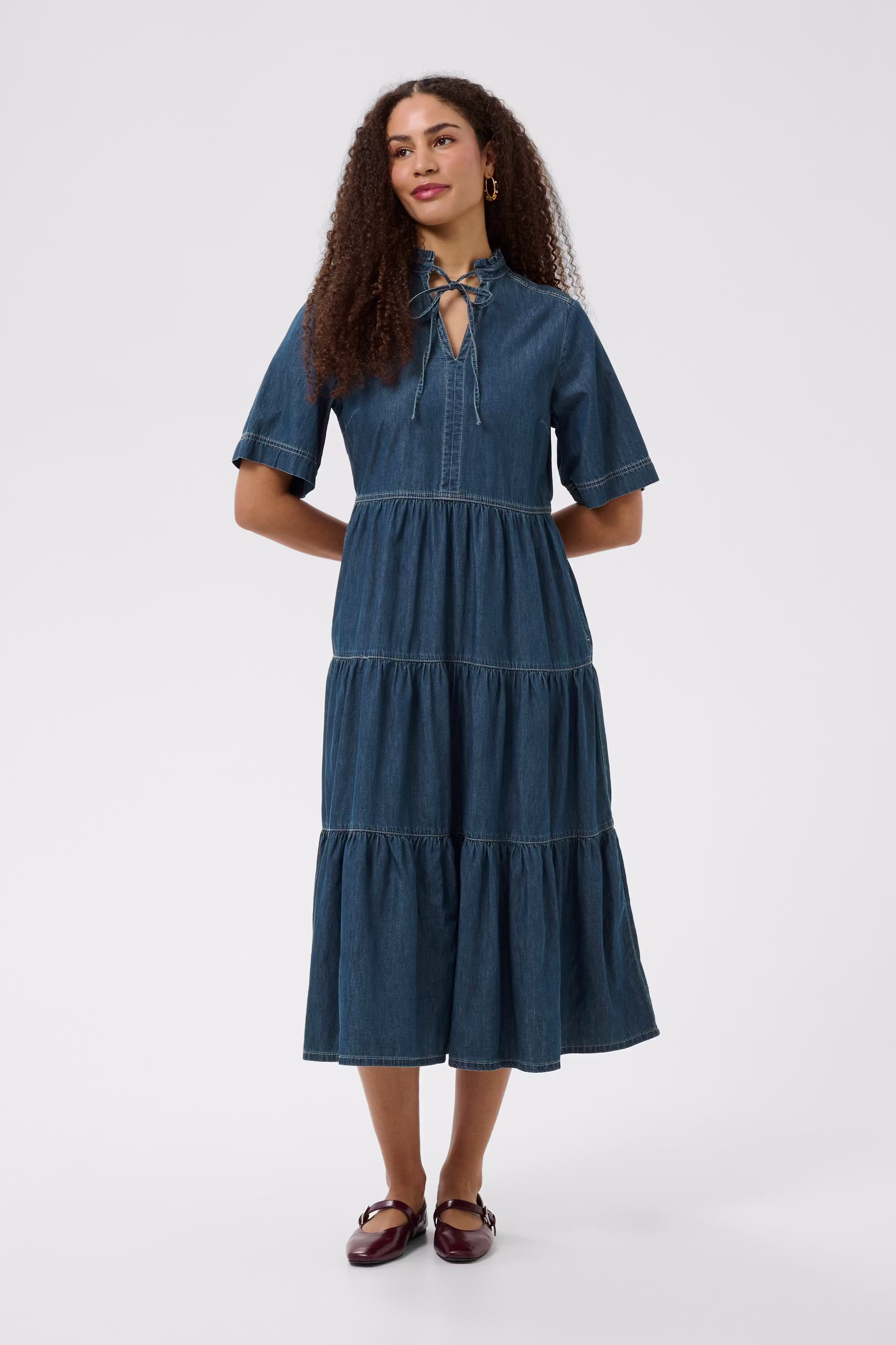 CRWinnie Klänning LOOKBOOK FRONT 10615213-109568