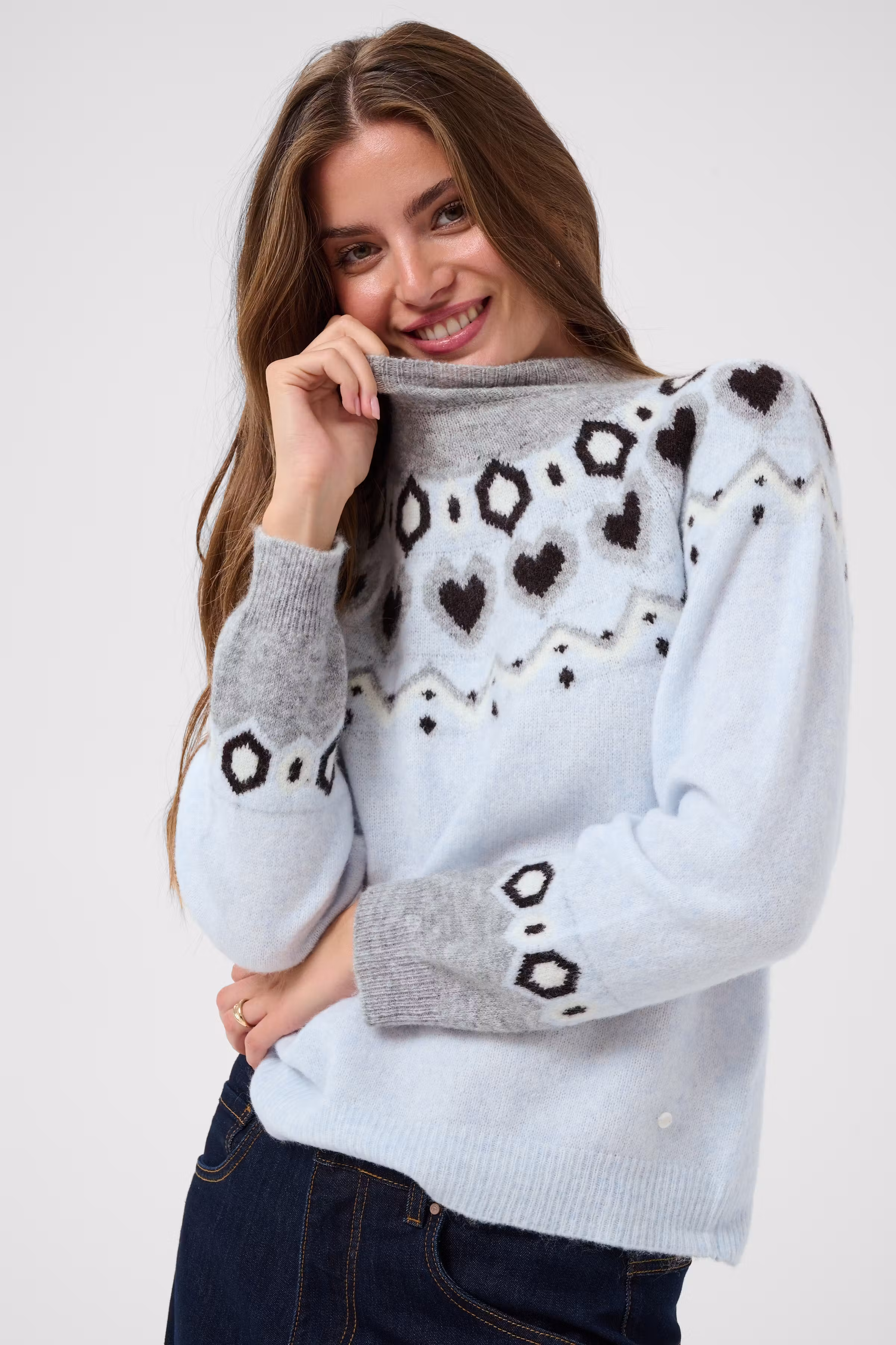 CRCherrie Pullover LOOKBOOK DETAIL 10615628-134111