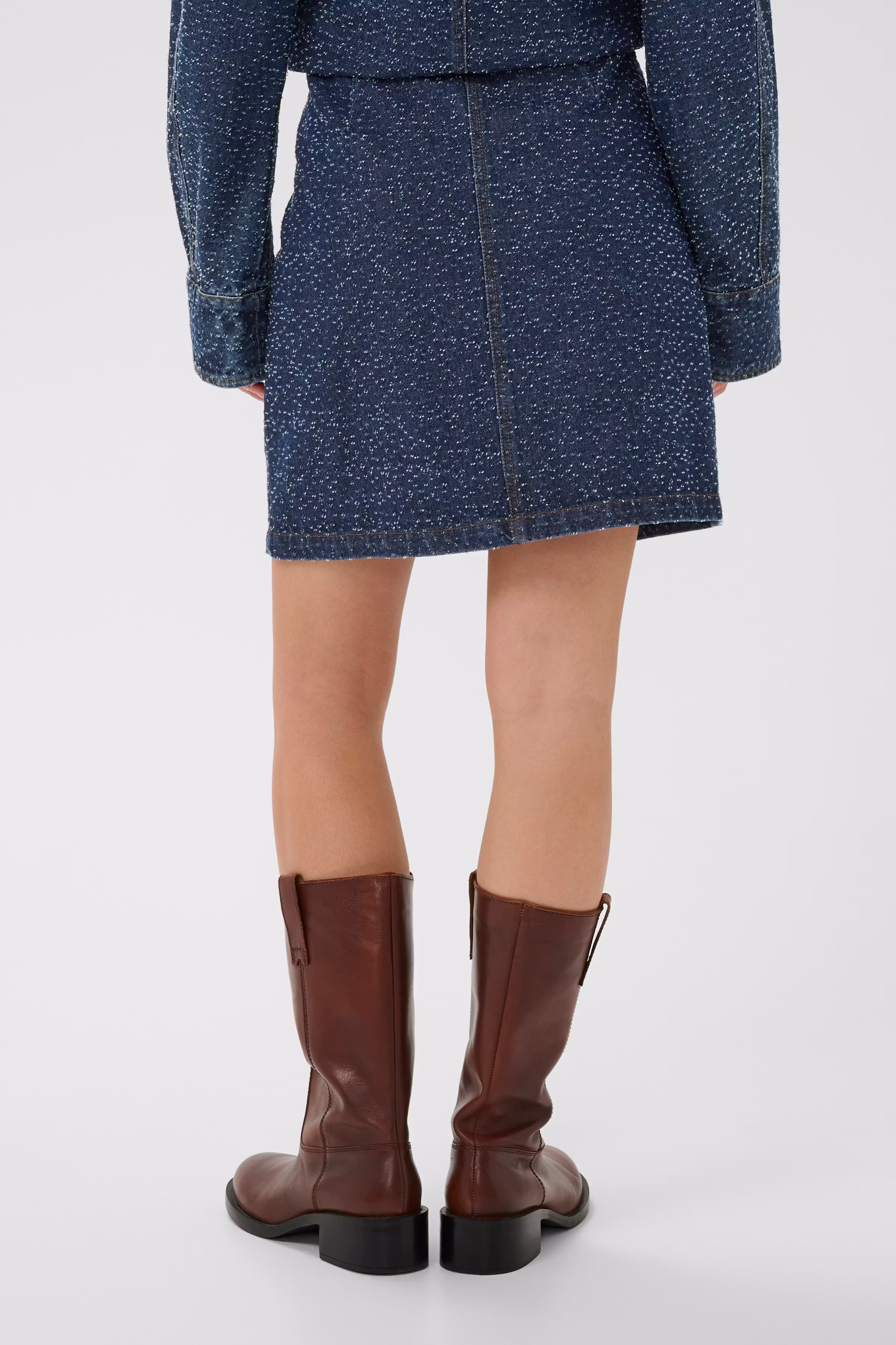 PheaSZ Skirt LOOKBOOK BACK 30514750-600105