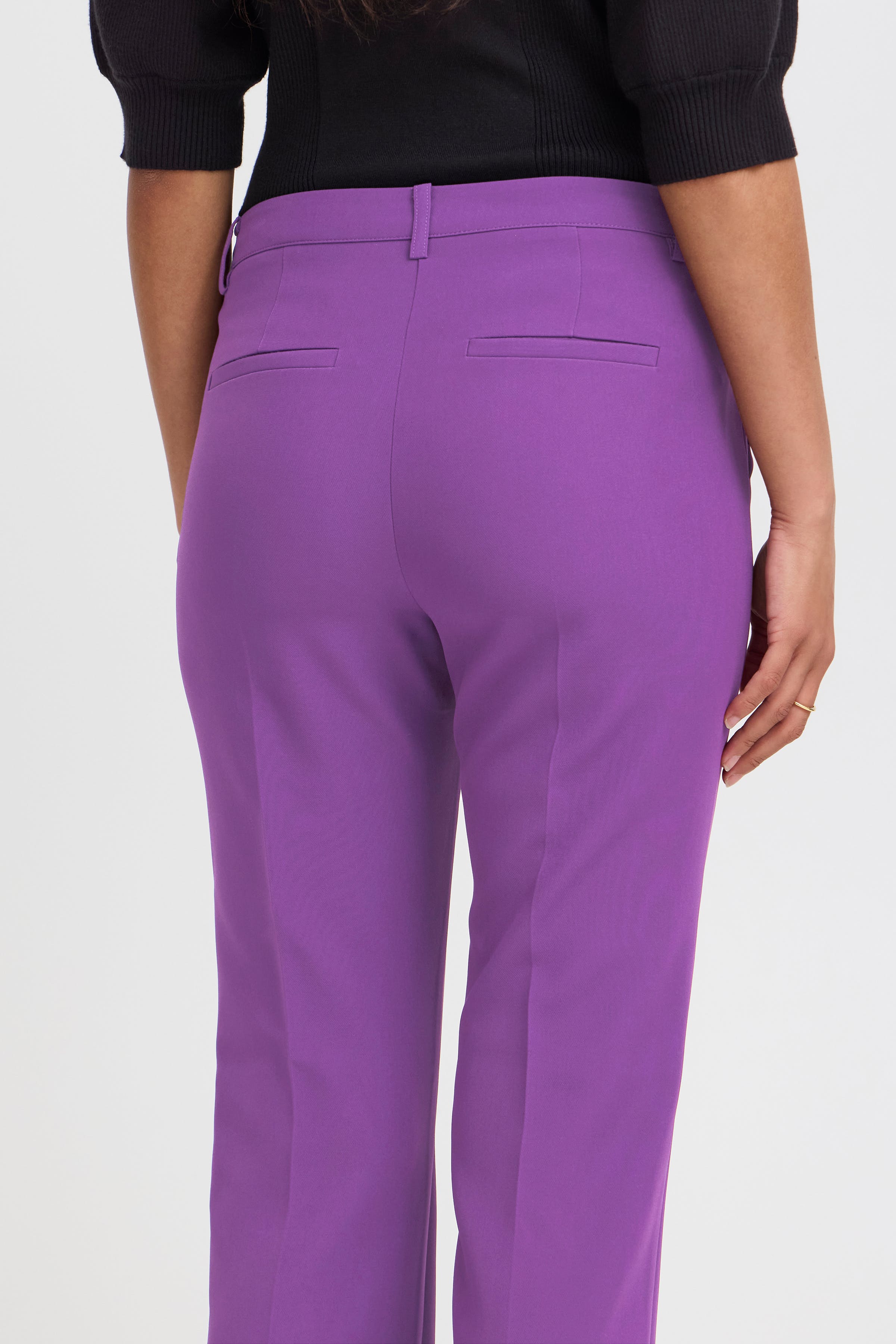 IHLEXI Trousers LOOKBOOK DETAIL 20111211-193528