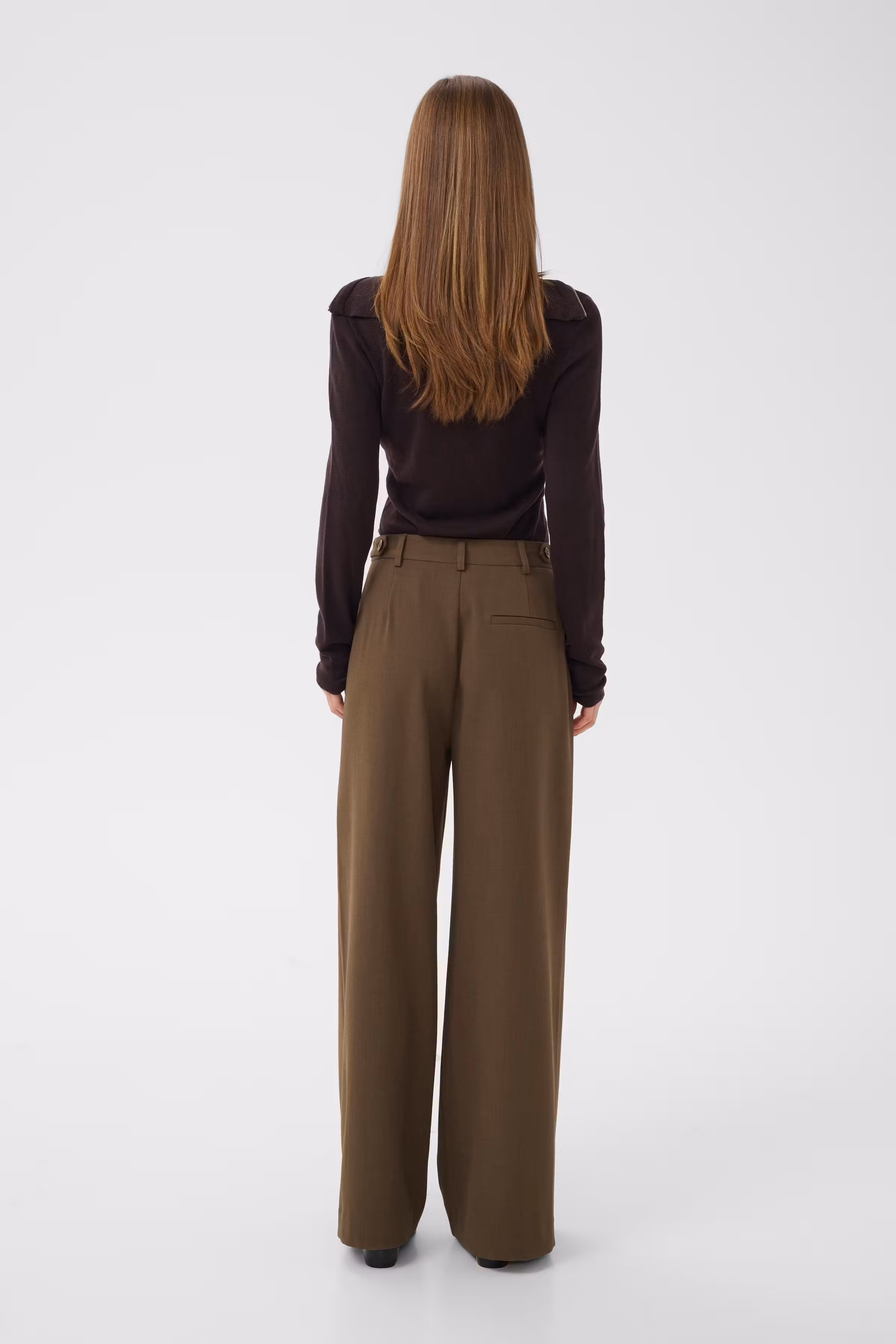 GZrosalie Pullover LOOKBOOK BACK 10911657-191018