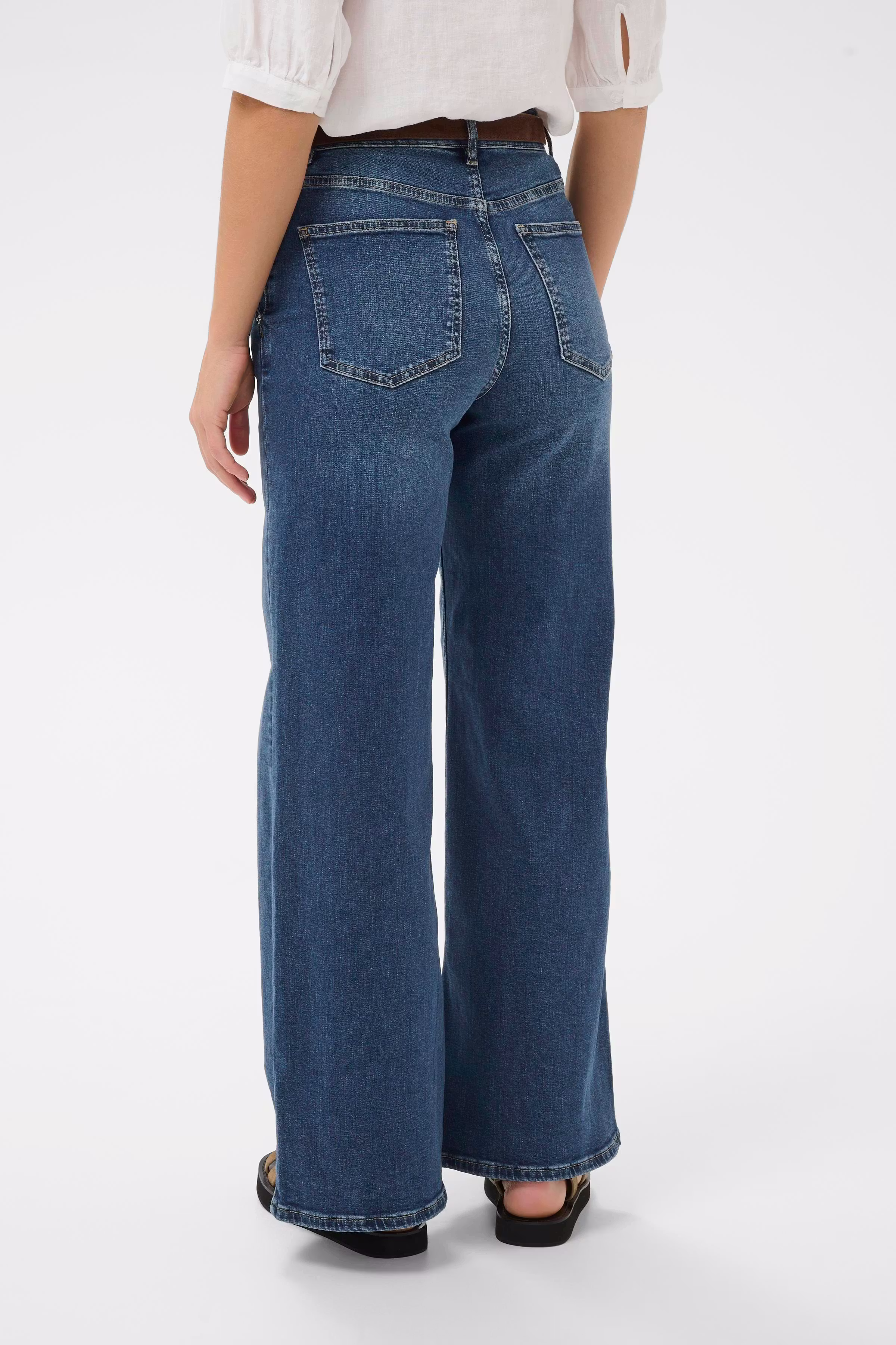 SafinaPW Jeans LOOKBOOK BACK 30310366-300157