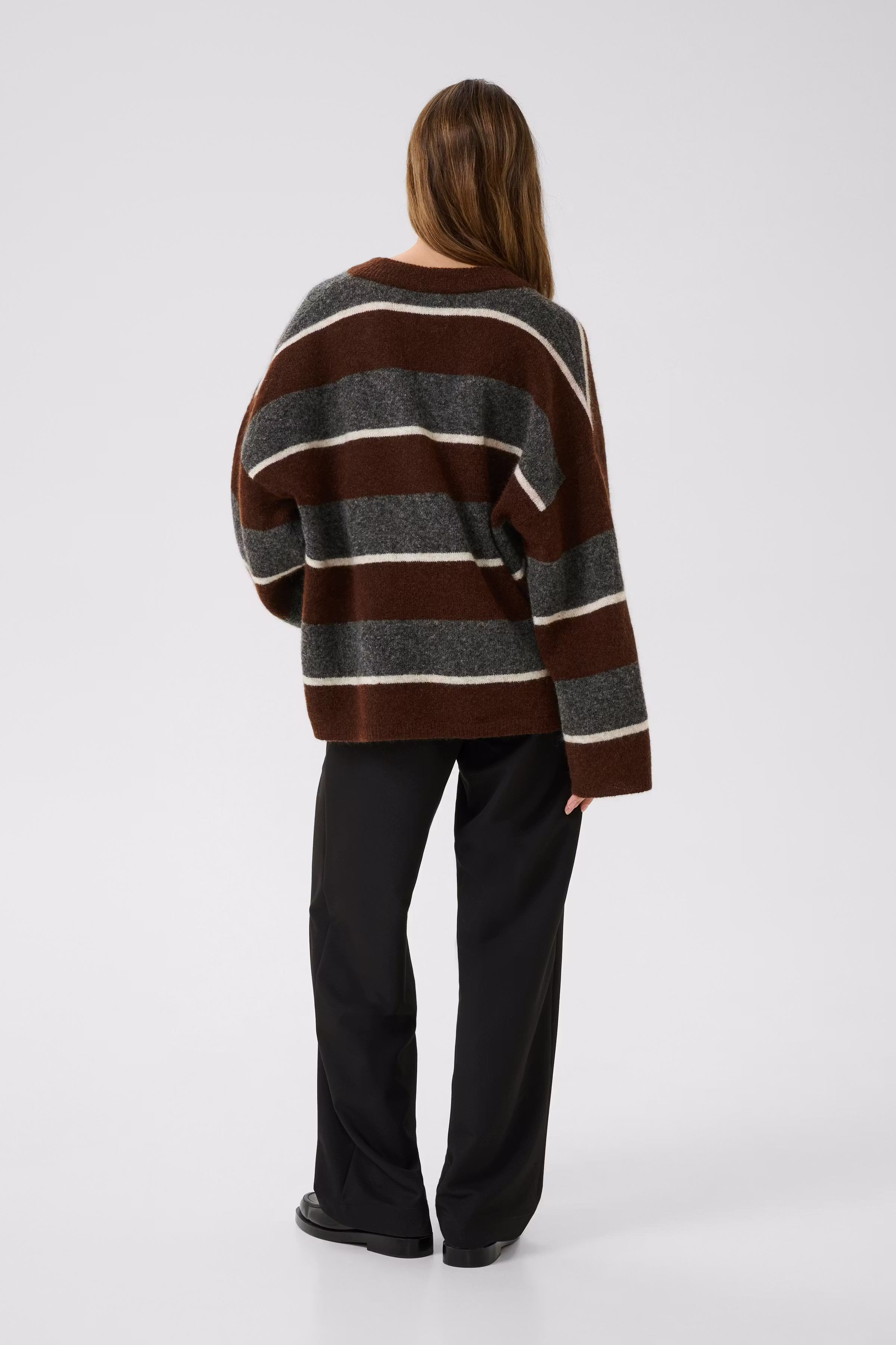 KBZelda Pullover LOOKBOOK BACK 10105601-108563