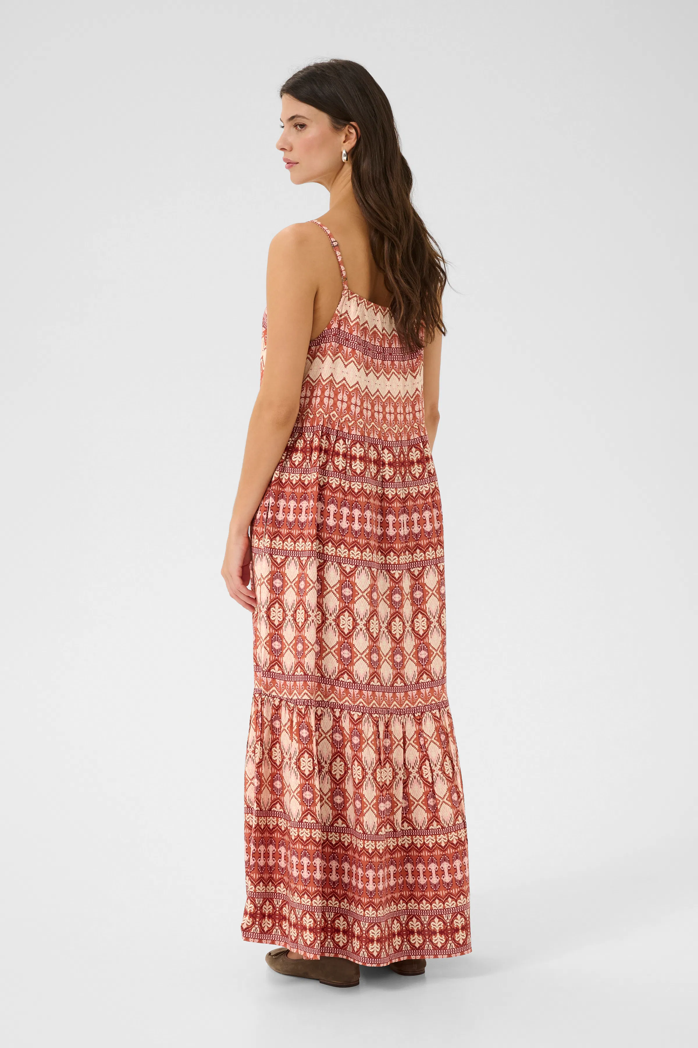 CRTiah Kjole LOOKBOOK BACK 10613605-107520