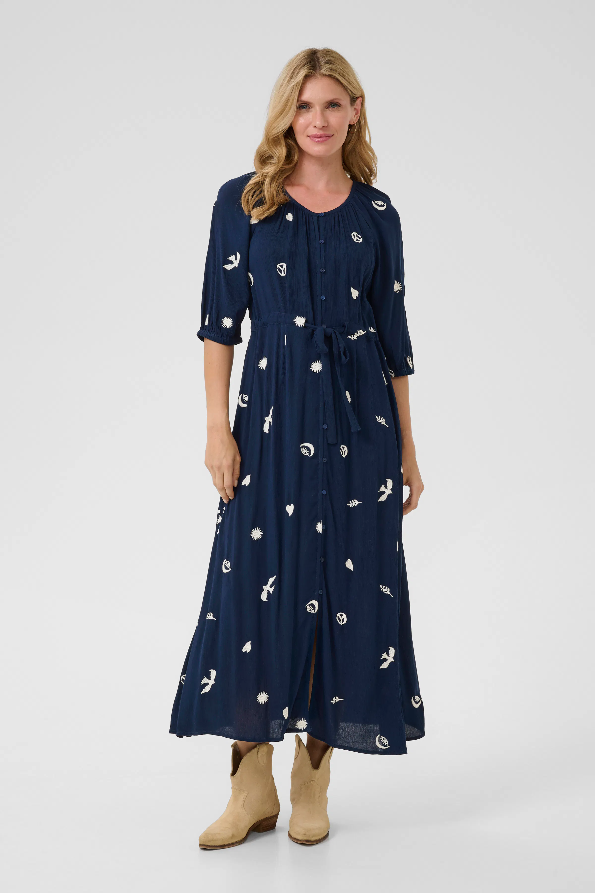 CRRonja Kjole LOOKBOOK FRONT 10613690-194024
