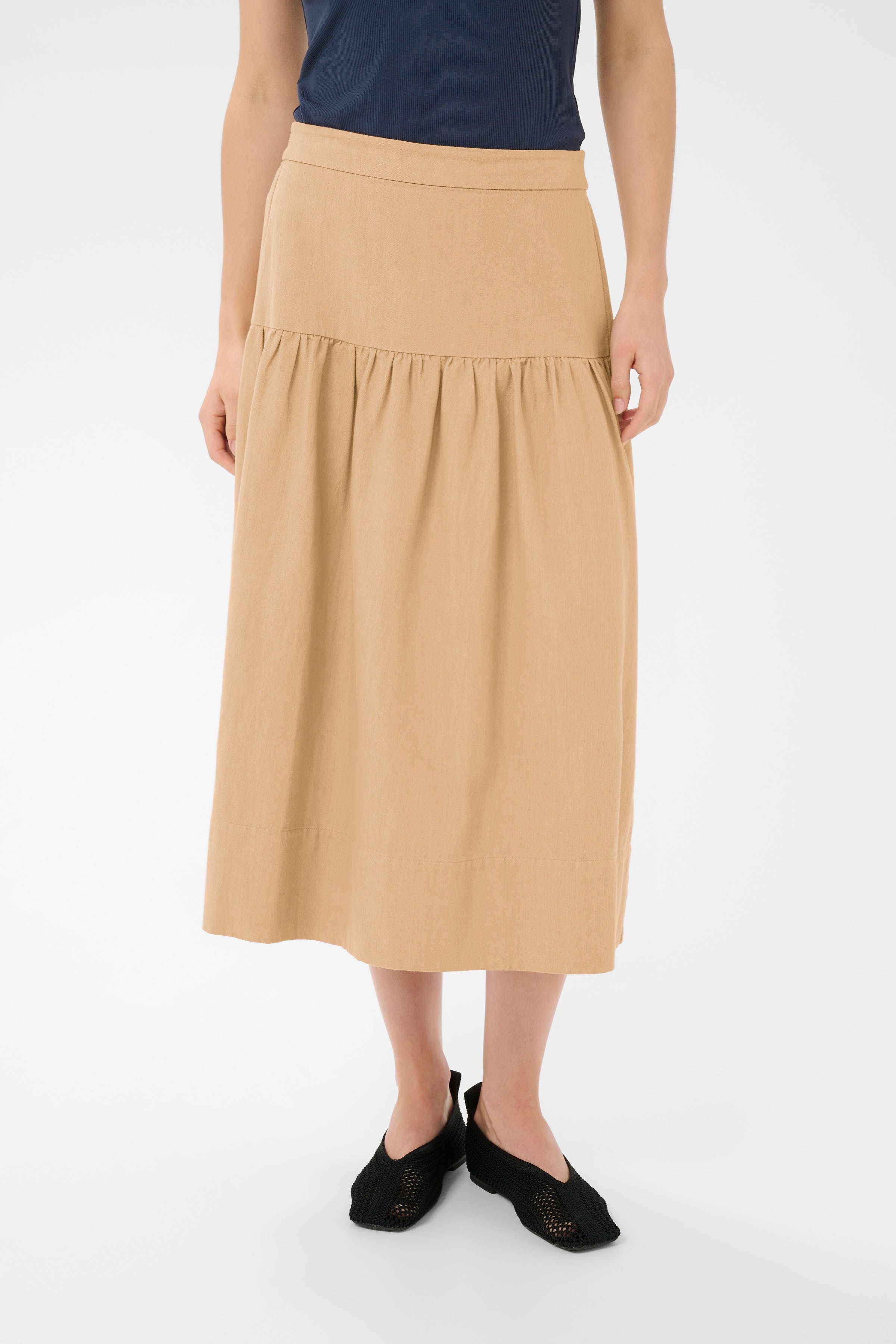 NelliaPW Skirt LOOKBOOK FRONT 30310489-151114