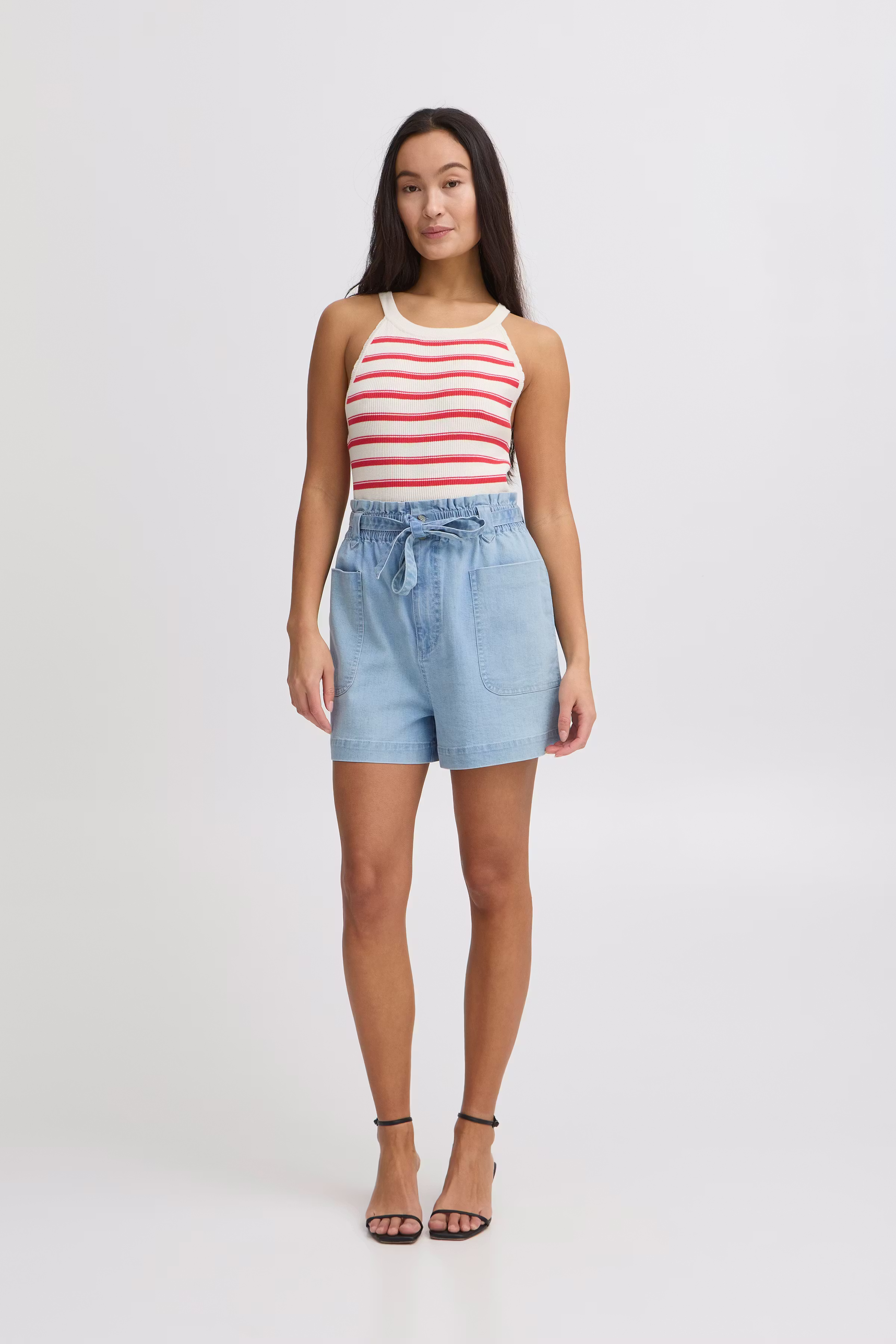 IRTRICA Short LOOKBOOK FRONT 20122996-204093