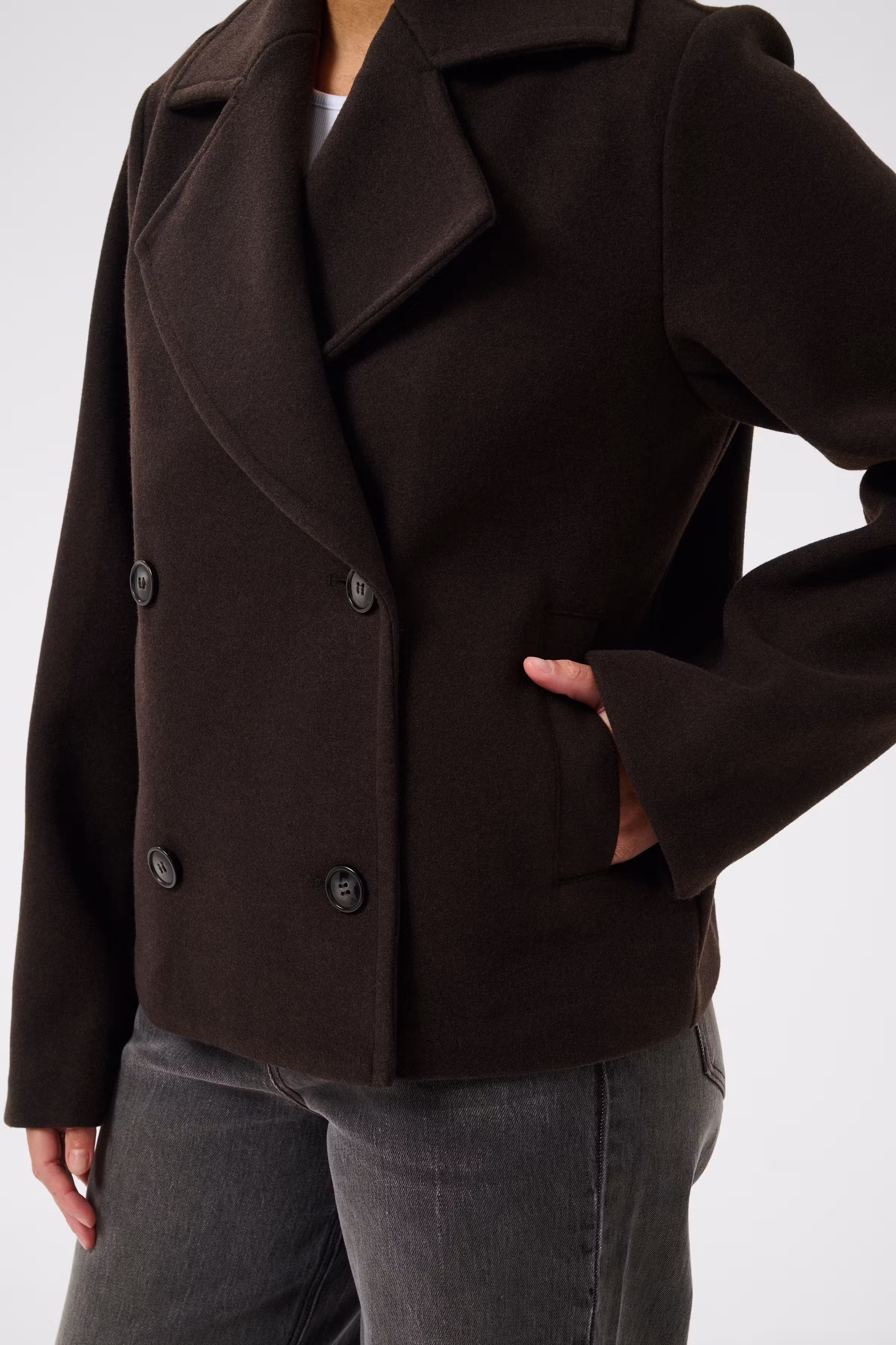 KAsaturn Mantel LOOKBOOK DETAIL 10511860-190915