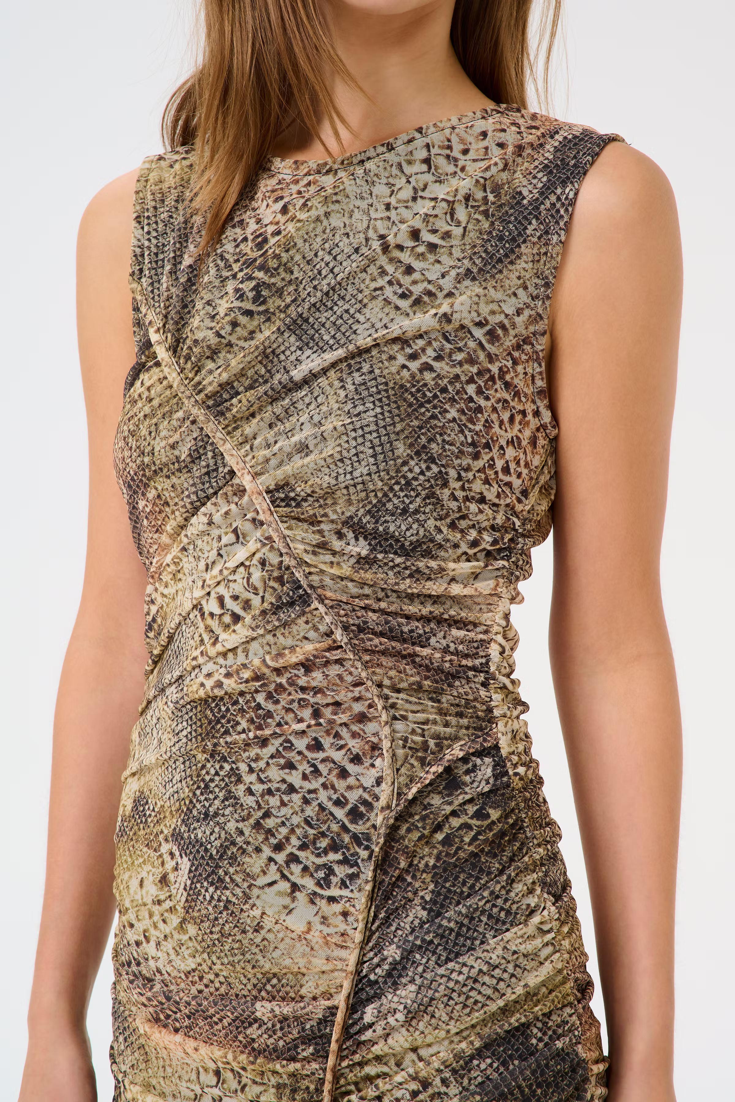 GZmenny Dress LOOKBOOK DETAIL 10910318-107549