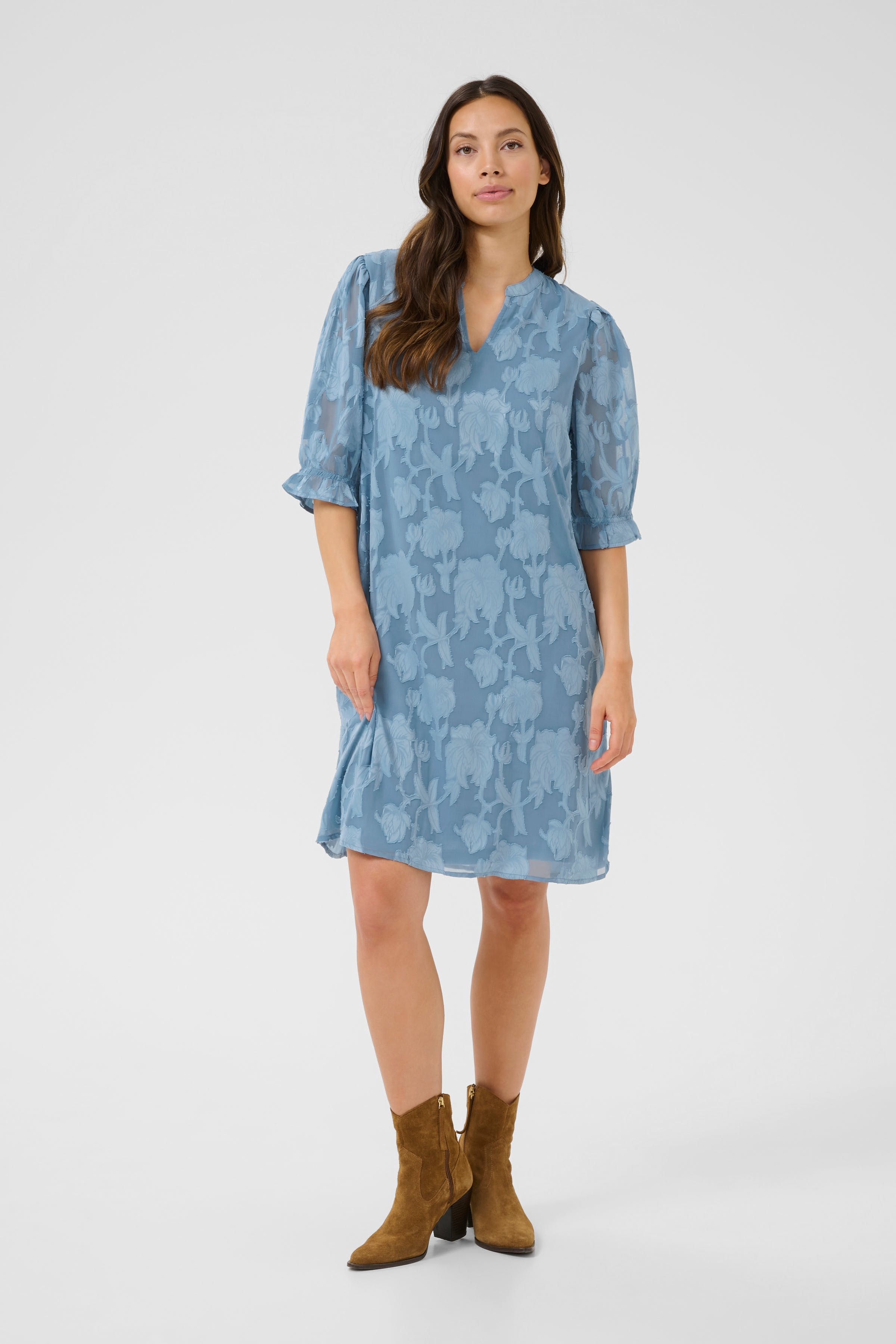 CRYana Dress LOOKBOOK FRONT 10613286-174023