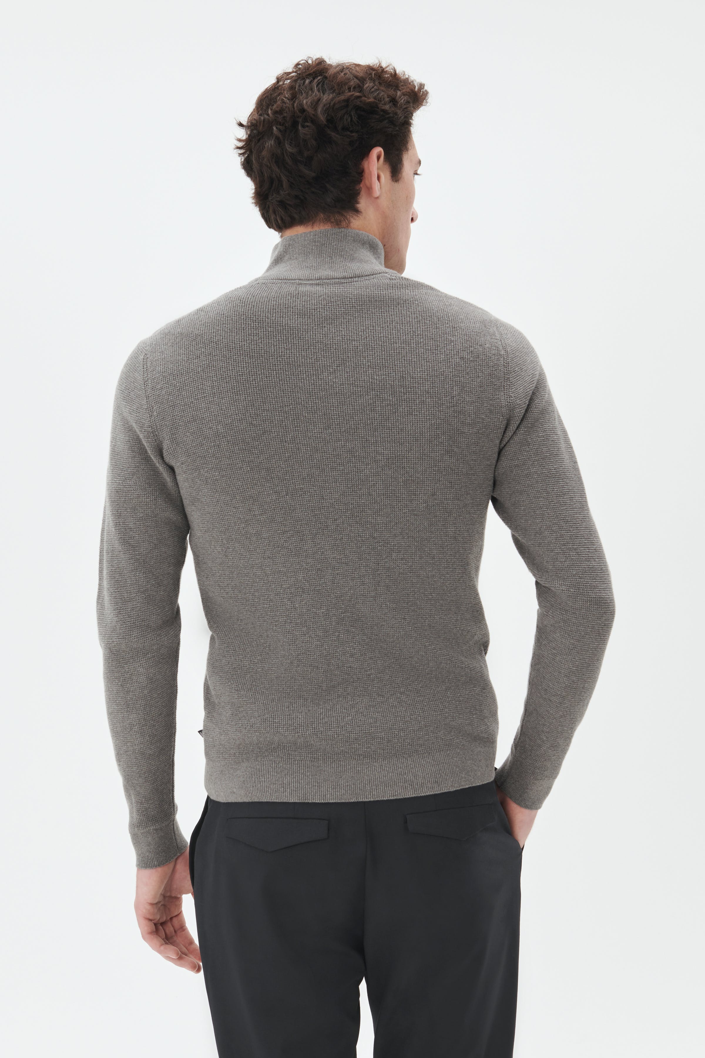 MAlagoon Half-Zip Pullover LOOKBOOK BACK 30207192-300271