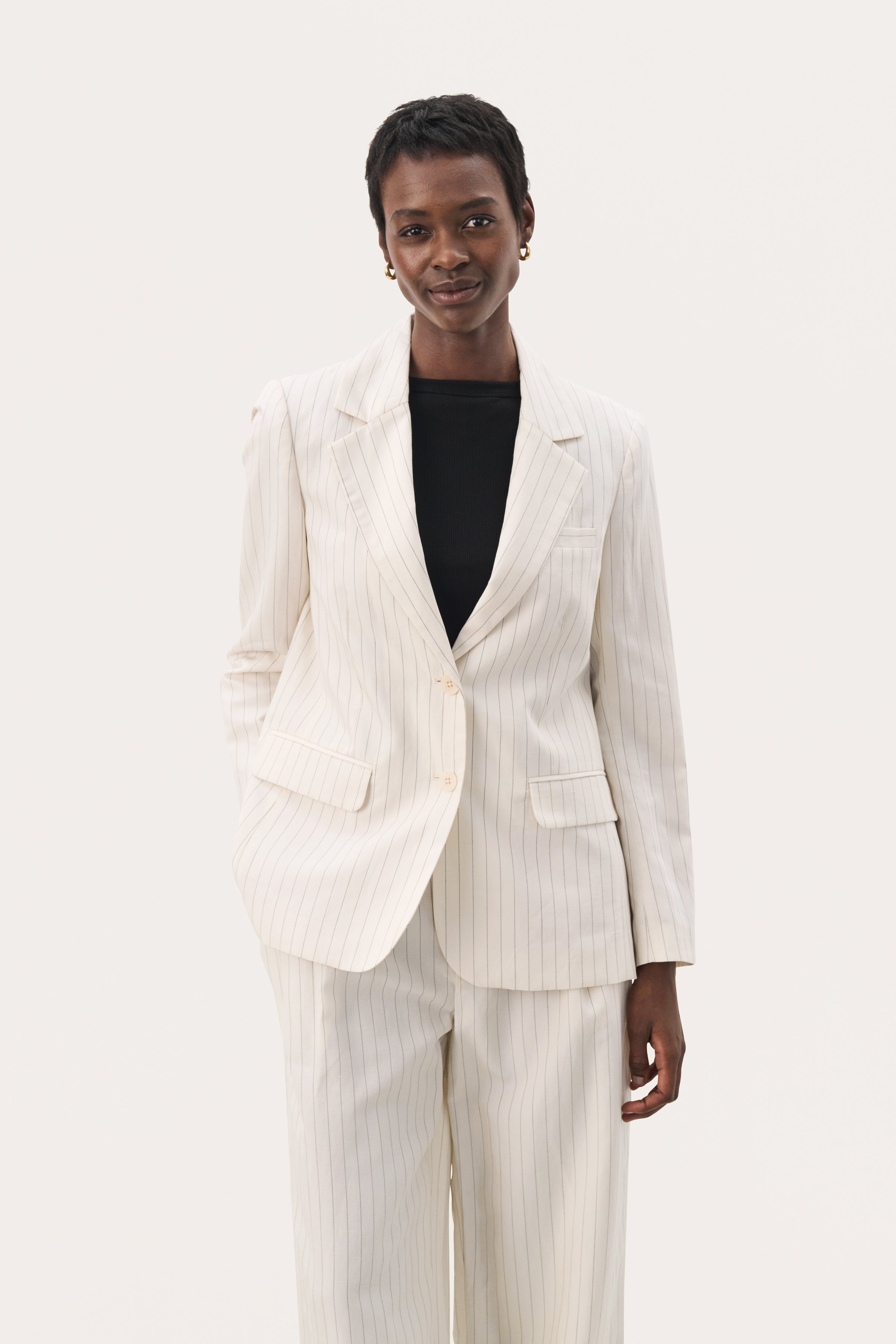 NikoletaPW Blazer LOOKBOOK FRONT 30309774-303910