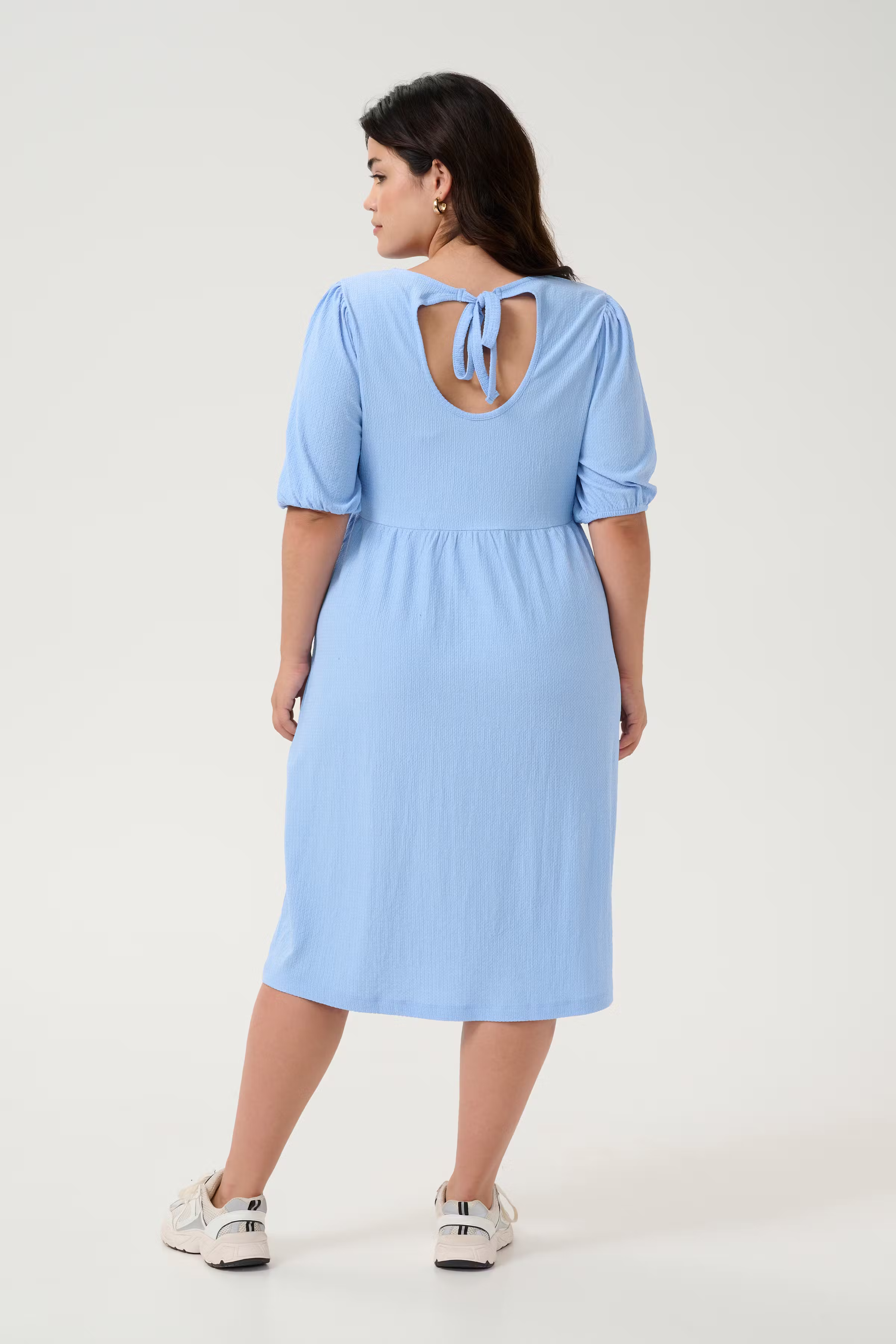 KCvenedy Kjole LOOKBOOK BACK 10583081-153930