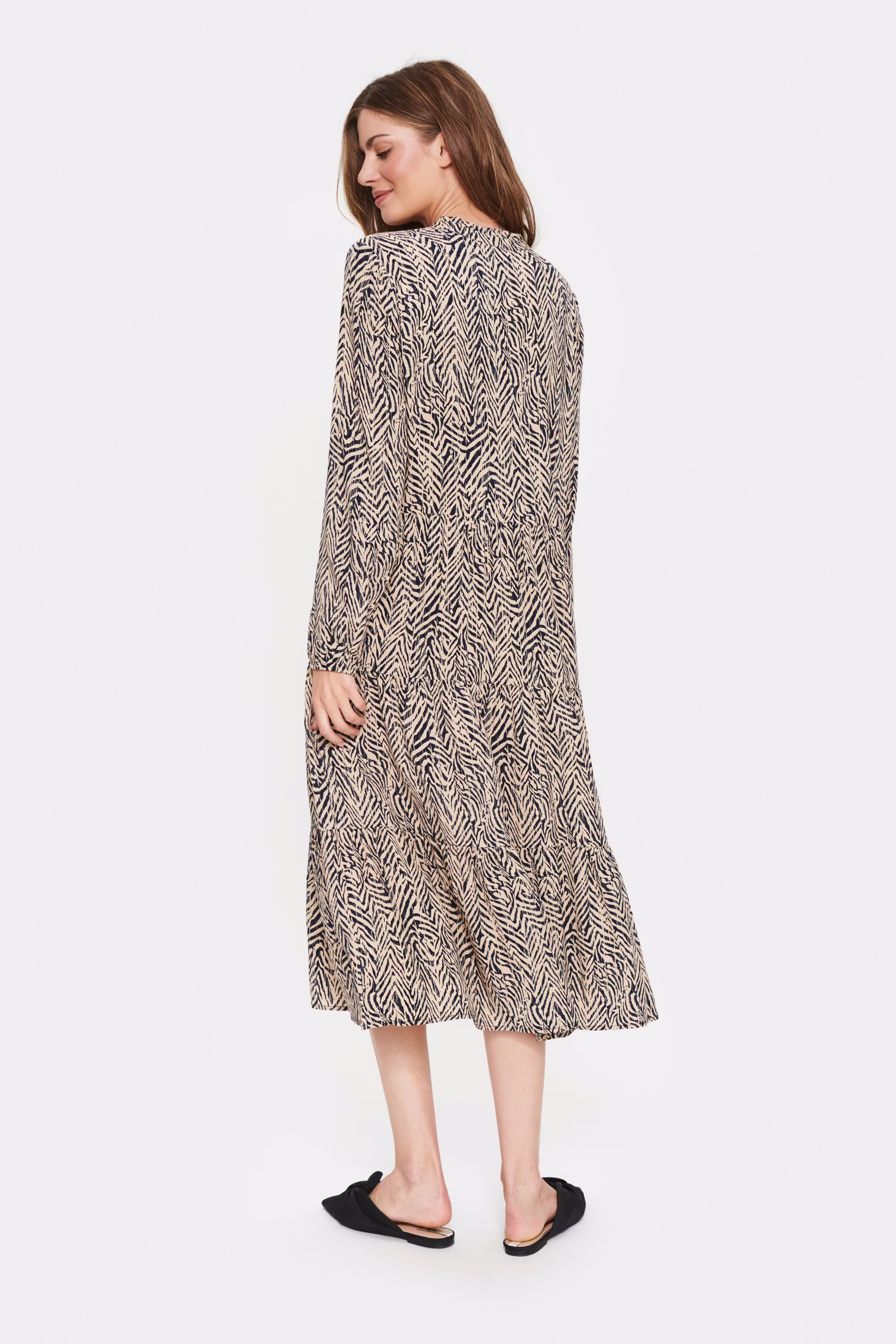 EdaSZ Kjole LOOKBOOK BACK 30511115-301995