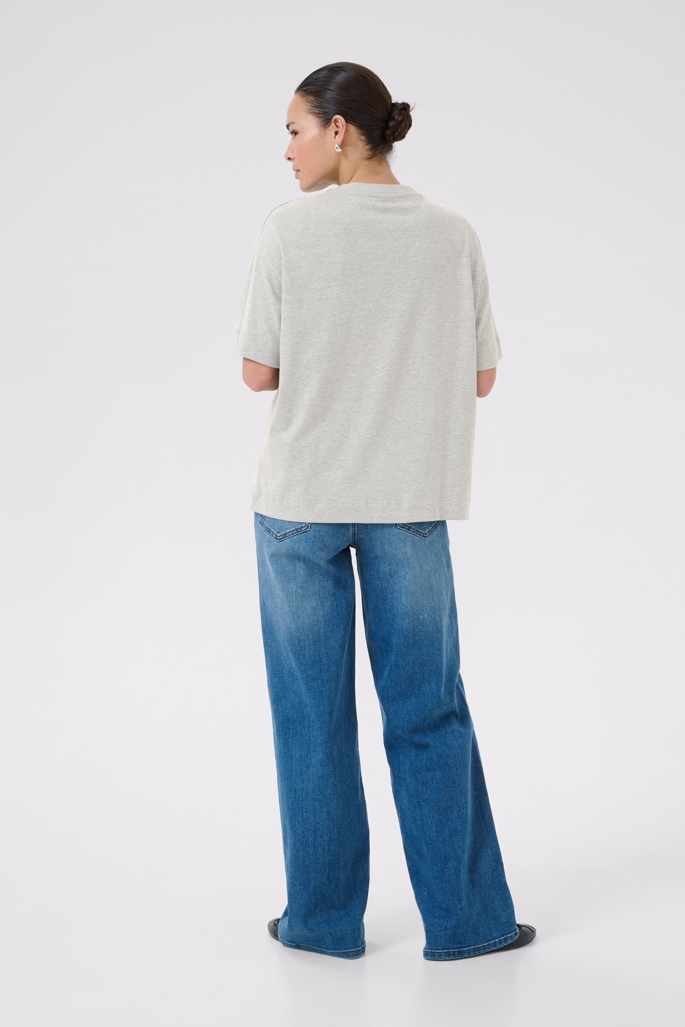 KAtomina T-shirt LOOKBOOK BACK 10509743-100123