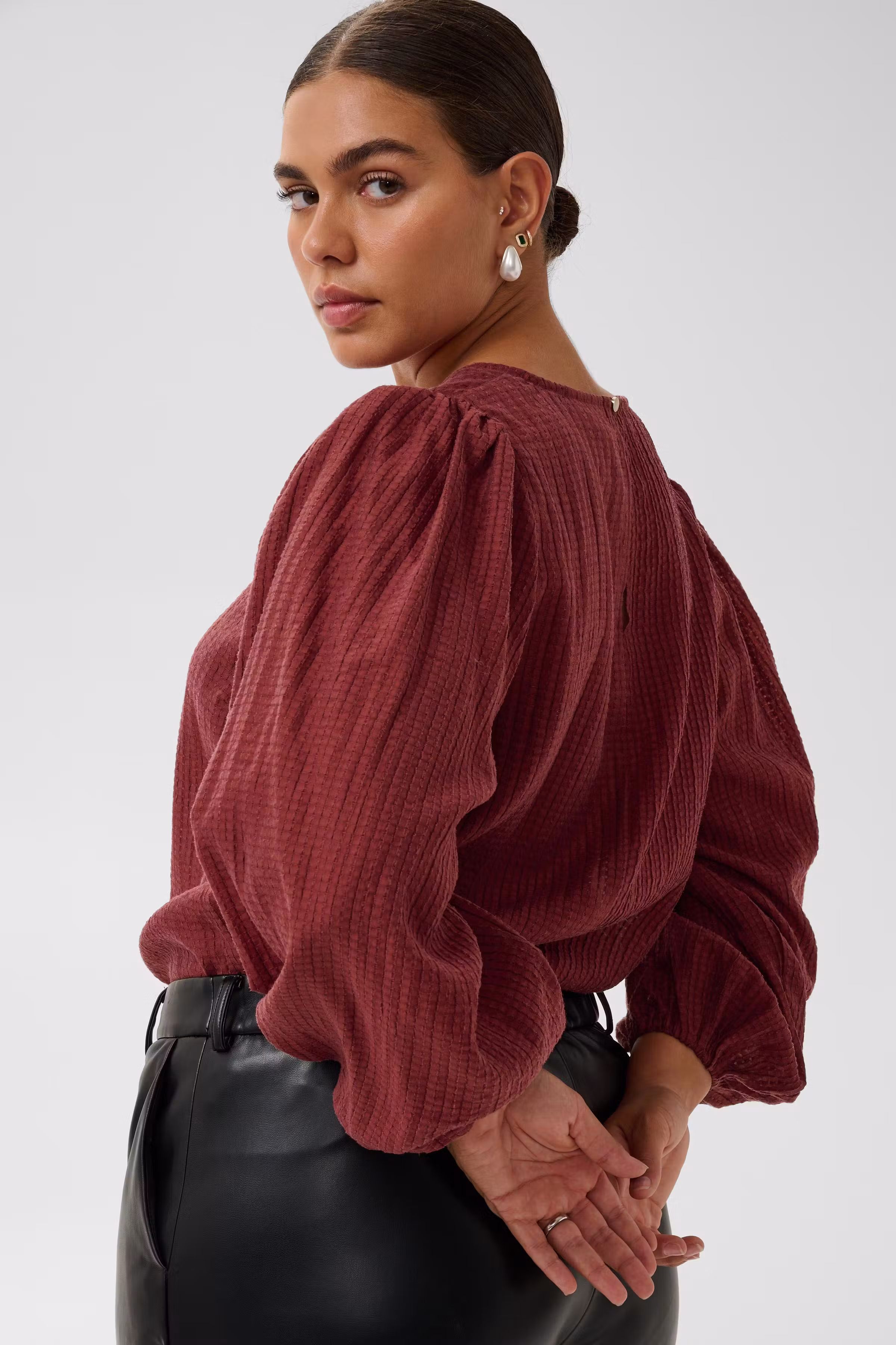 KCrie Bluse LOOKBOOK DETAIL 10584586-191525