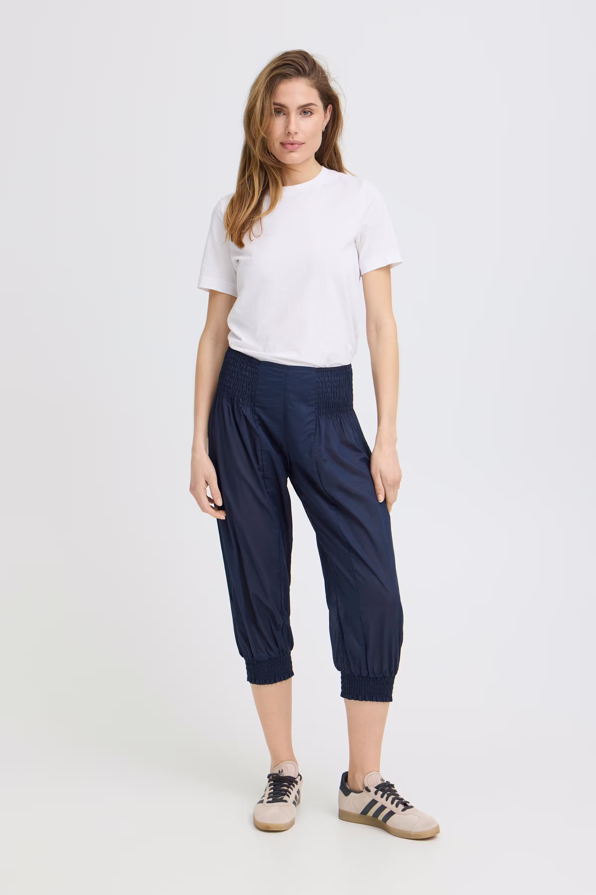 PZJILL Broek LOOKBOOK FRONT 50200339-194020