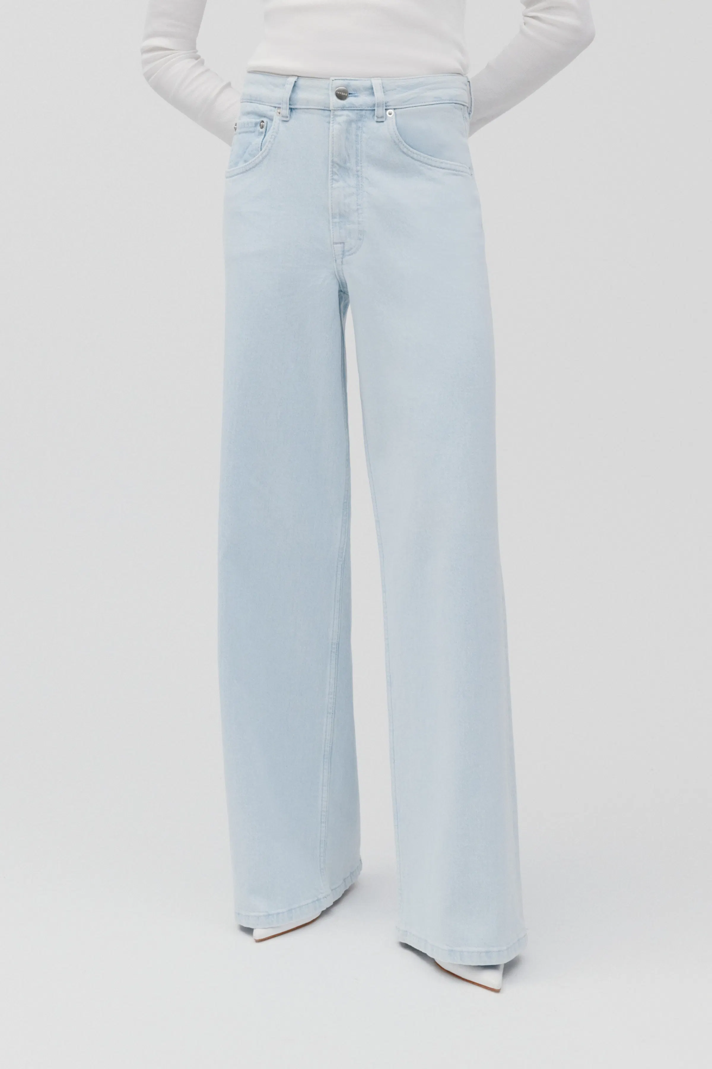 IOPrijanka Jeans LOOKBOOK FRONT 30600621-BL806