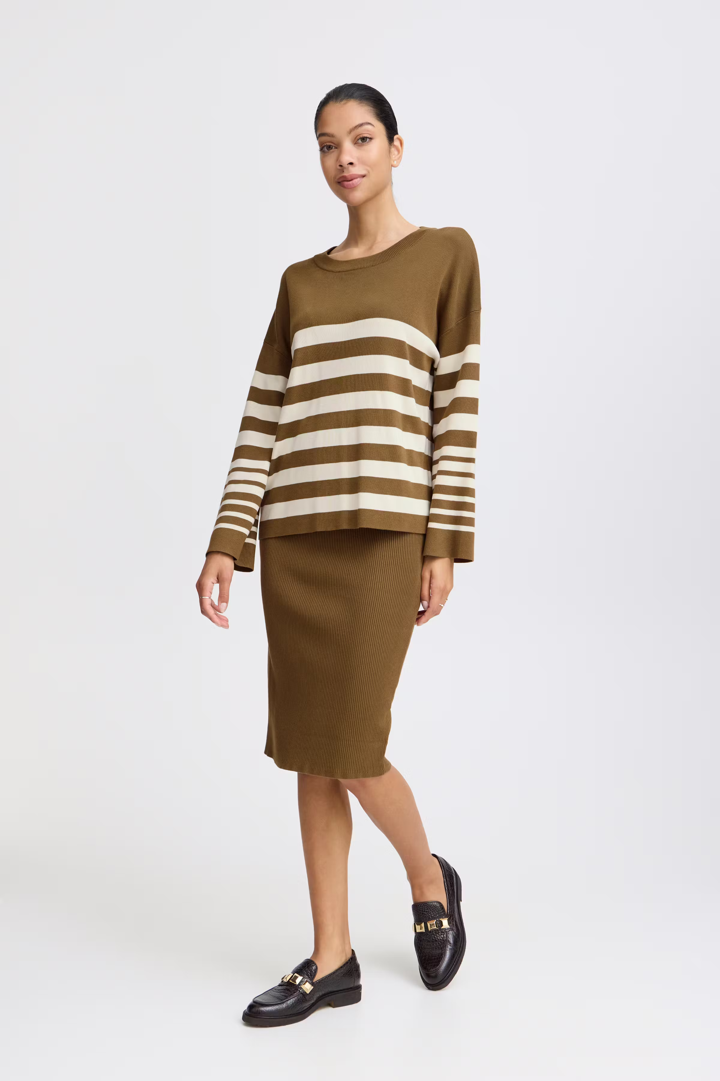 BYMMORLA Pullover LOOKBOOK FRONT 20815309-201046