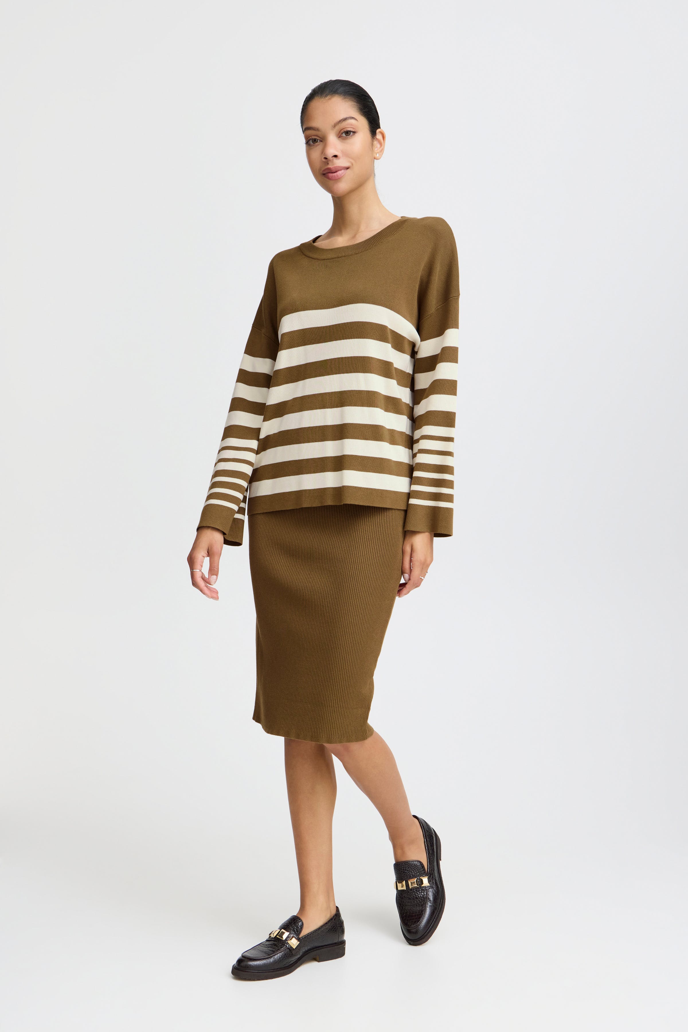 BYMMORLA Pullover LOOKBOOK FRONT 20815309-201046