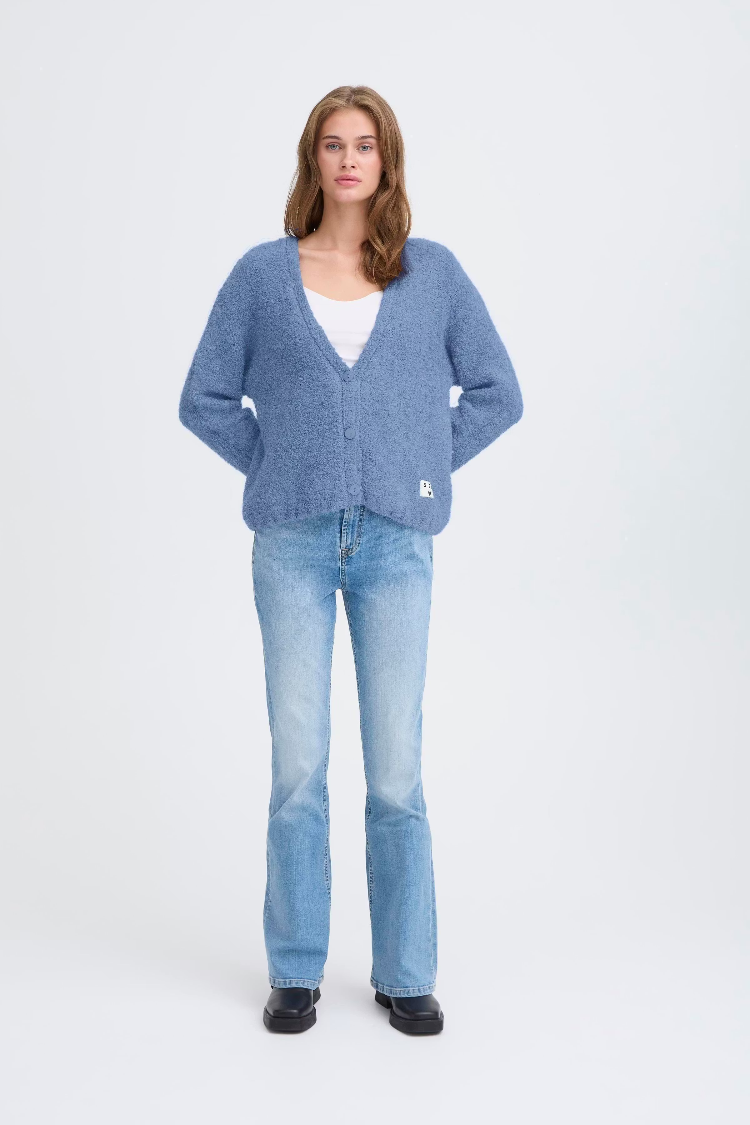 IHBLARISA Cardigan LOOKBOOK FRONT 20124597-183937