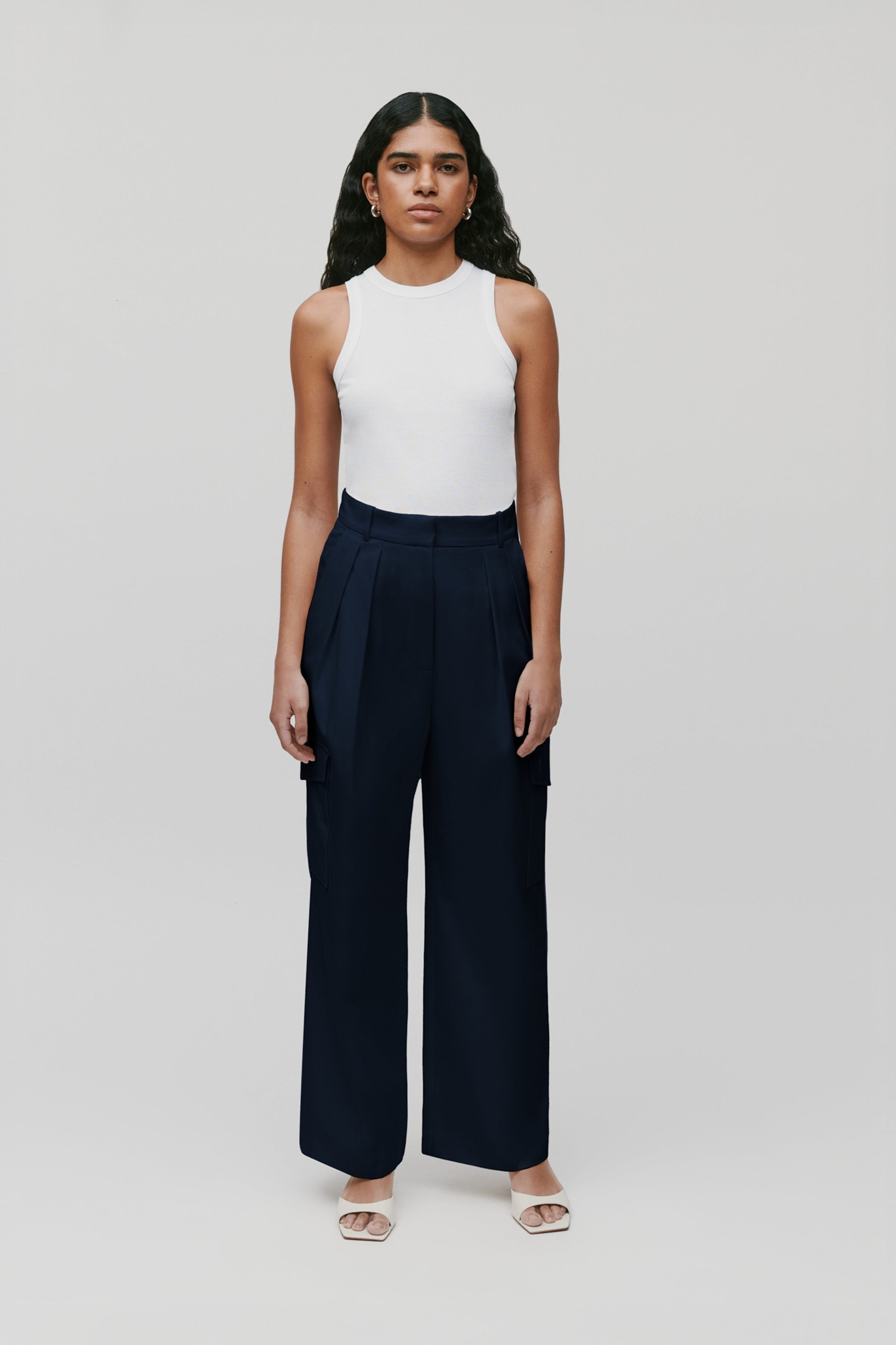 PRESTIGE Trousers LOOKBOOK FRONT 30600518-BL900