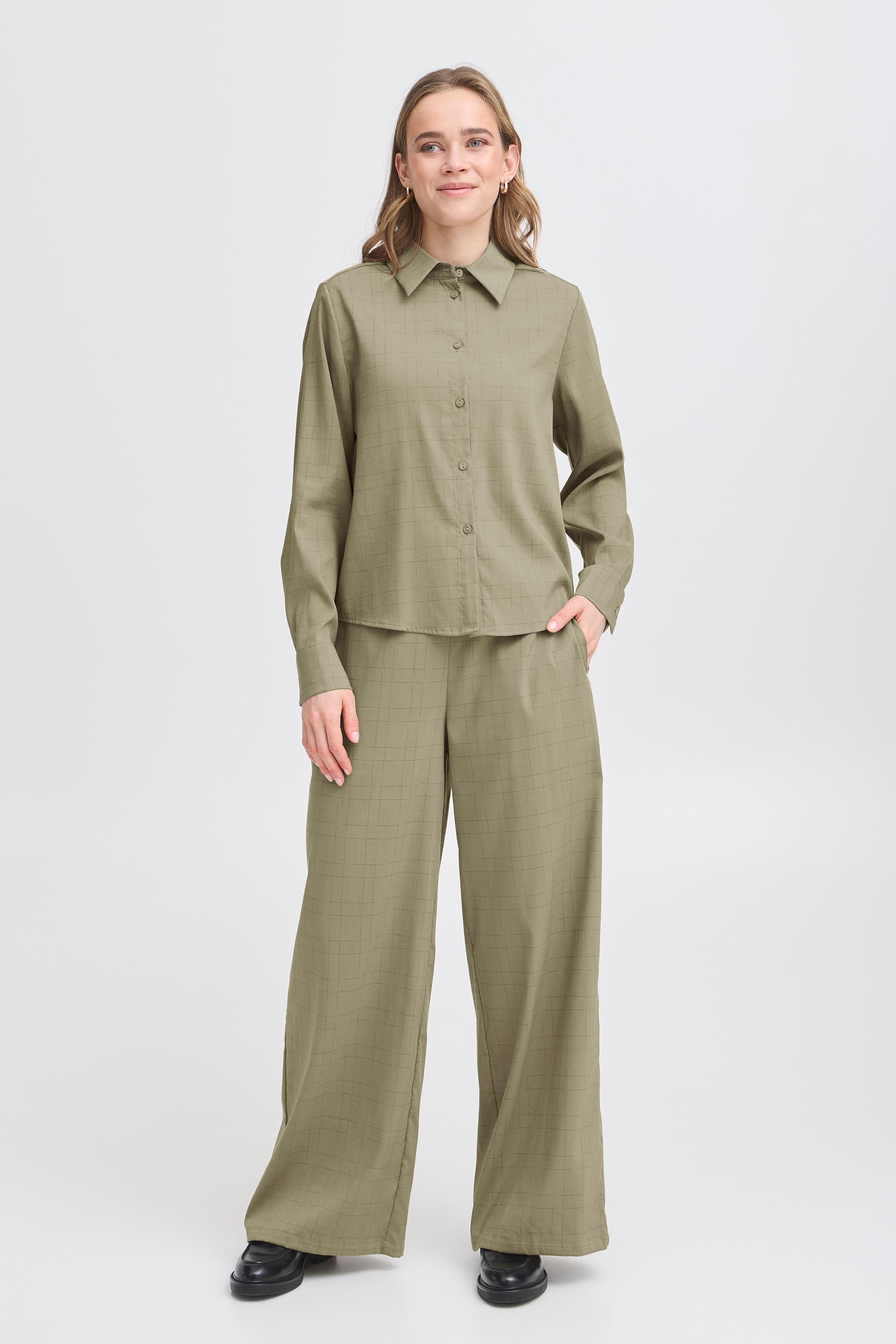 FRCHECKA Trousers LOOKBOOK FRONT 20616230-185806