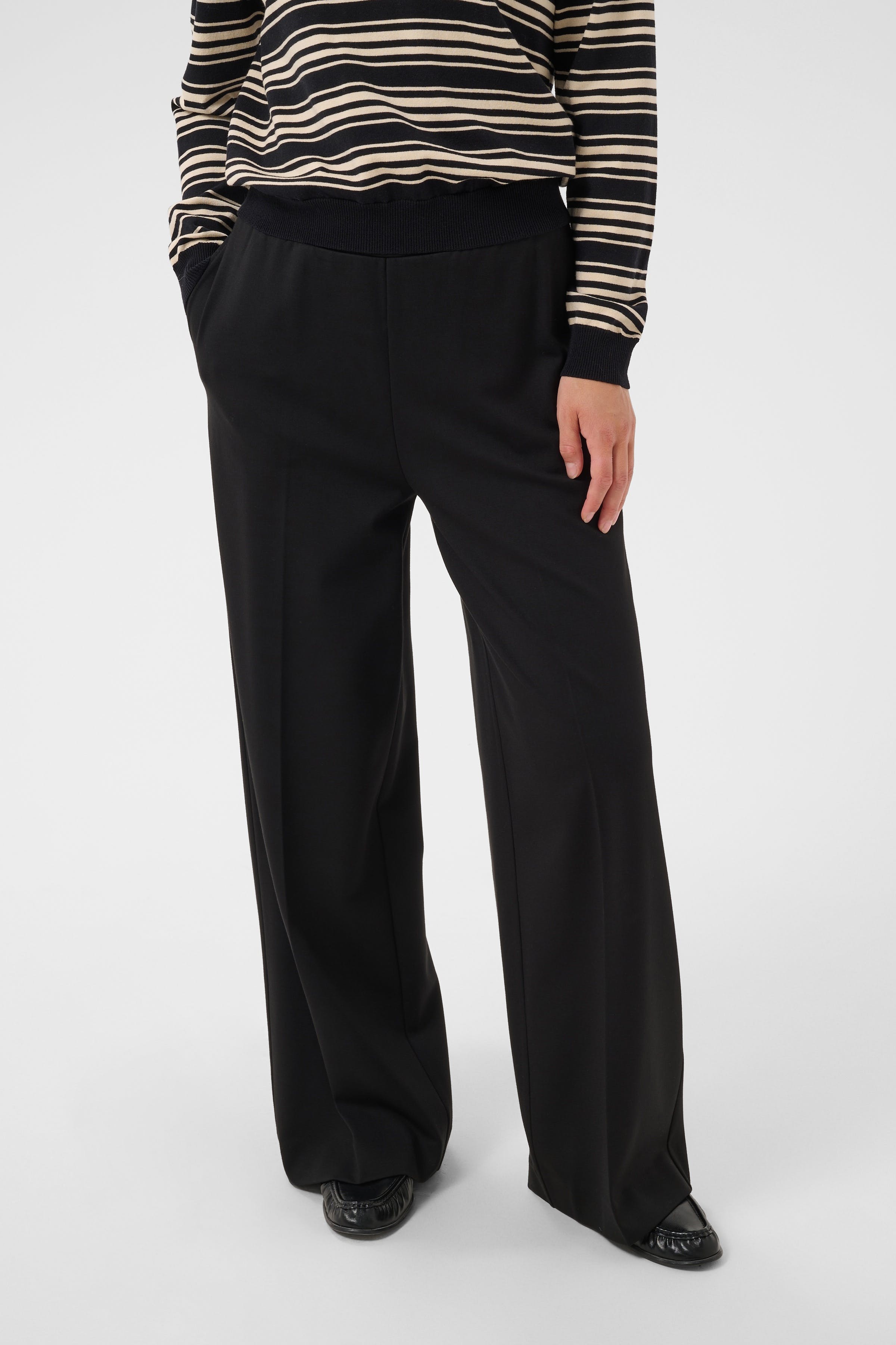 ConciaPW Byxor LOOKBOOK FRONT 30310922-194008