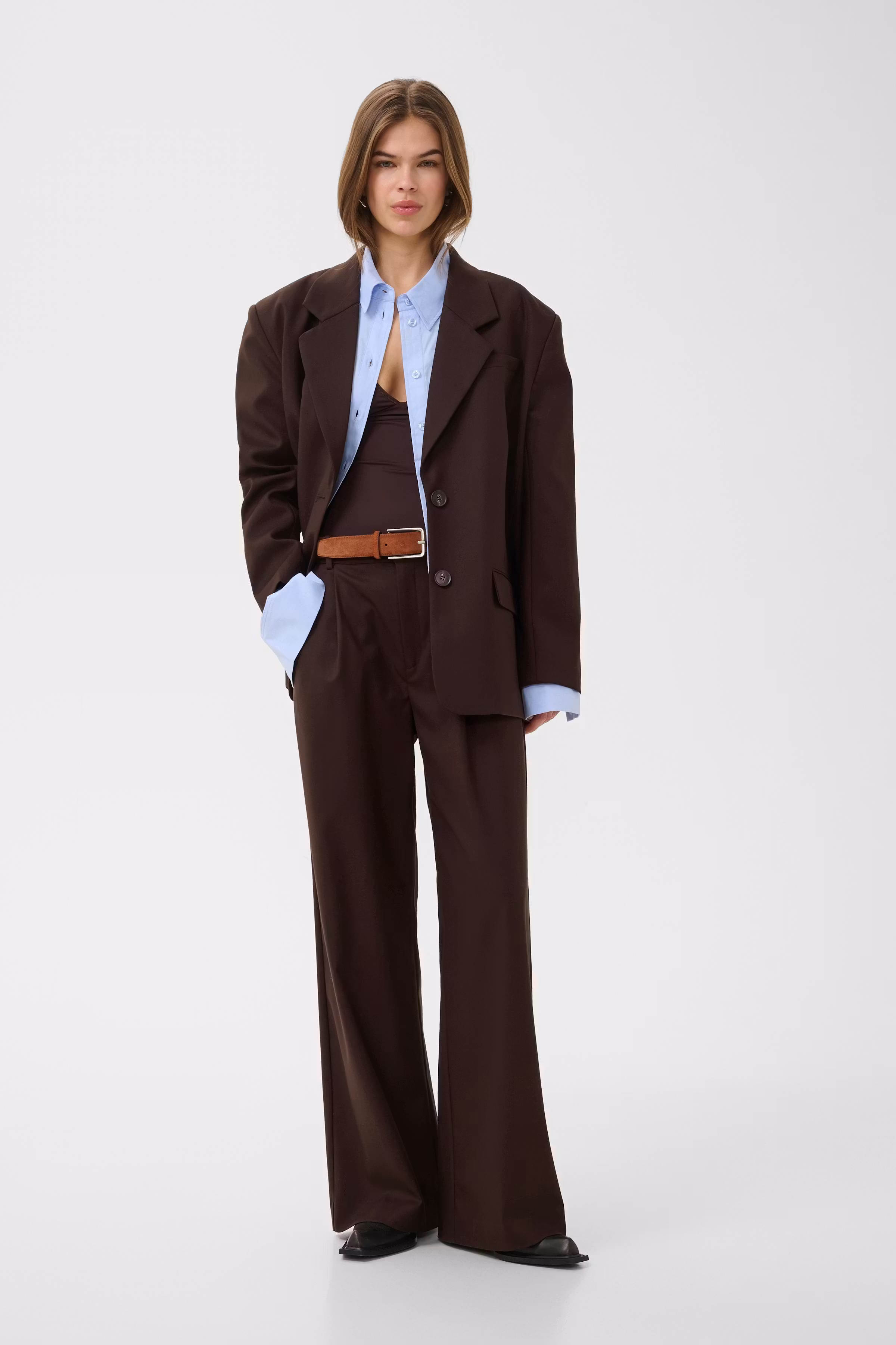 GZpaula Blazer LOOKBOOK FRONT 10910493-191106