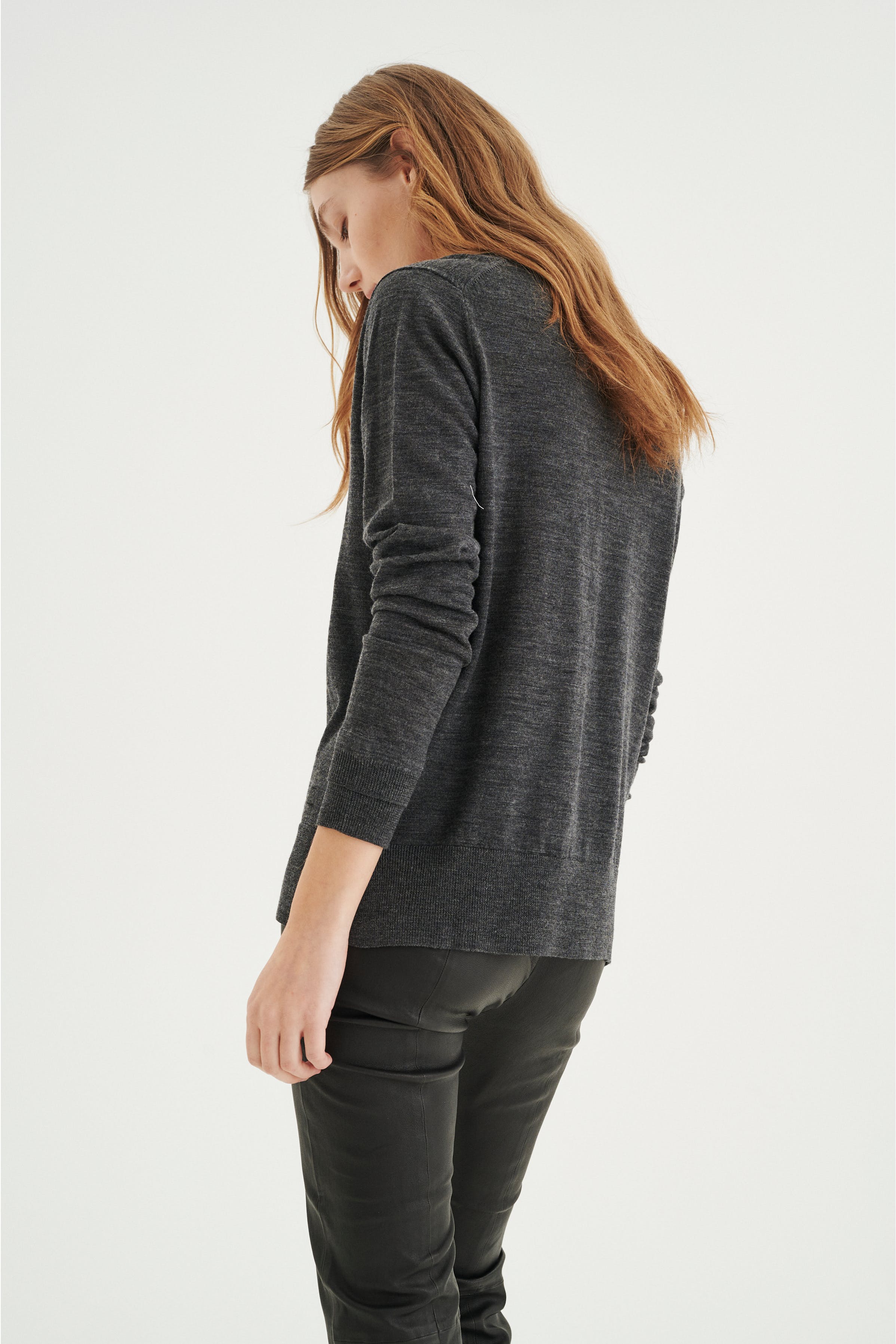 Knit pullover LOOKBOOK BACK 30104206-10085