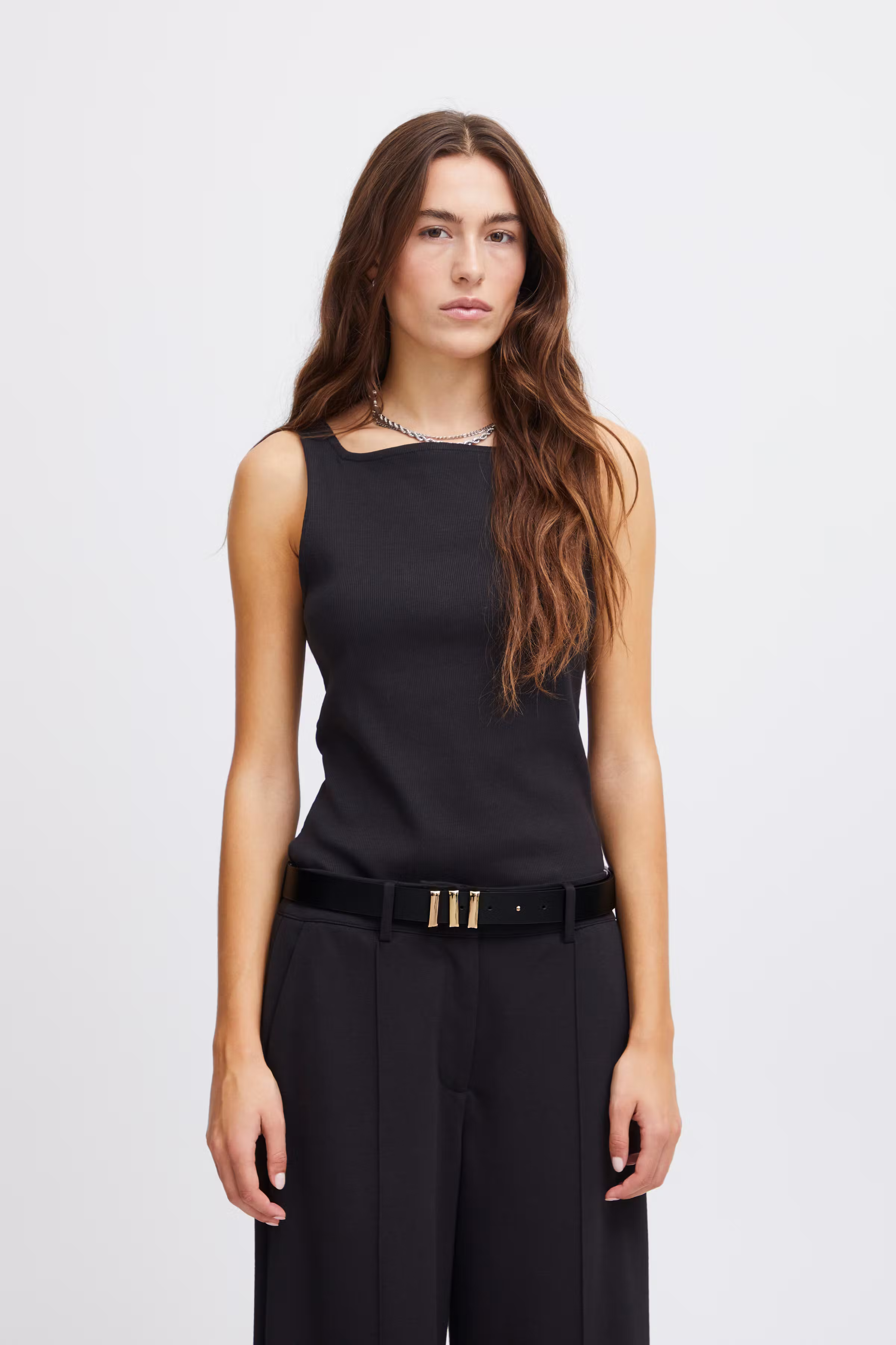 IAMADIM Belte LOOKBOOK FRONT 20120282-194008