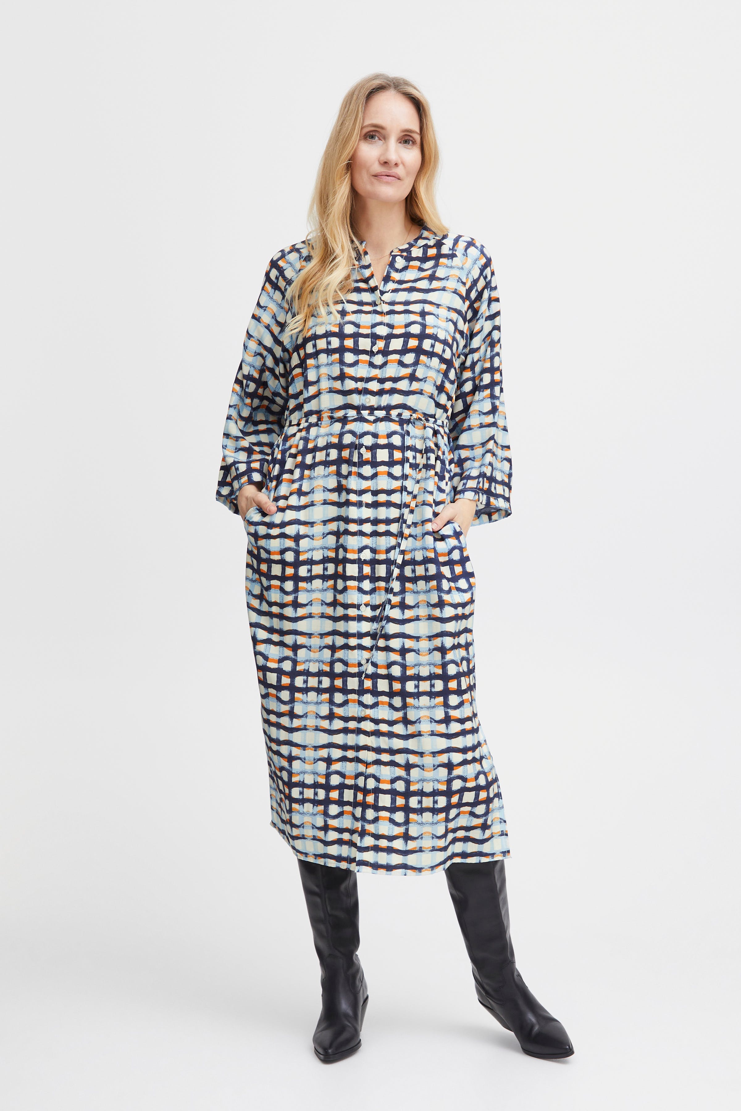 FRMISA Kjole LOOKBOOK FRONT 20612435-202200