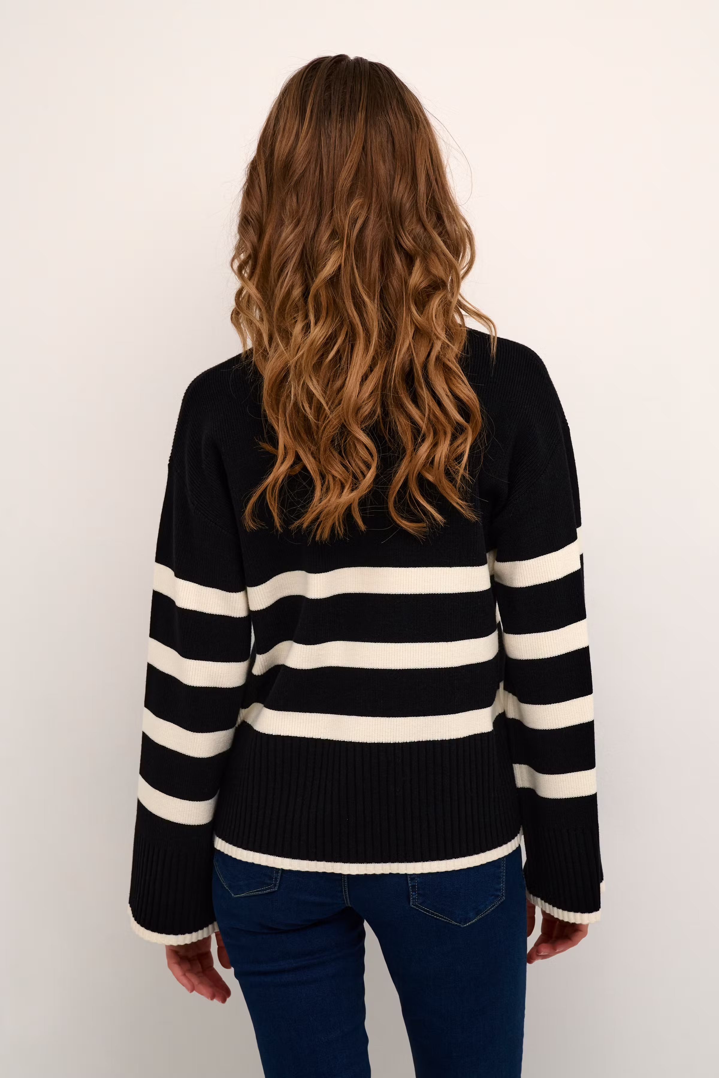 KAnellie Pullover LOOKBOOK BACK 10507767-100121