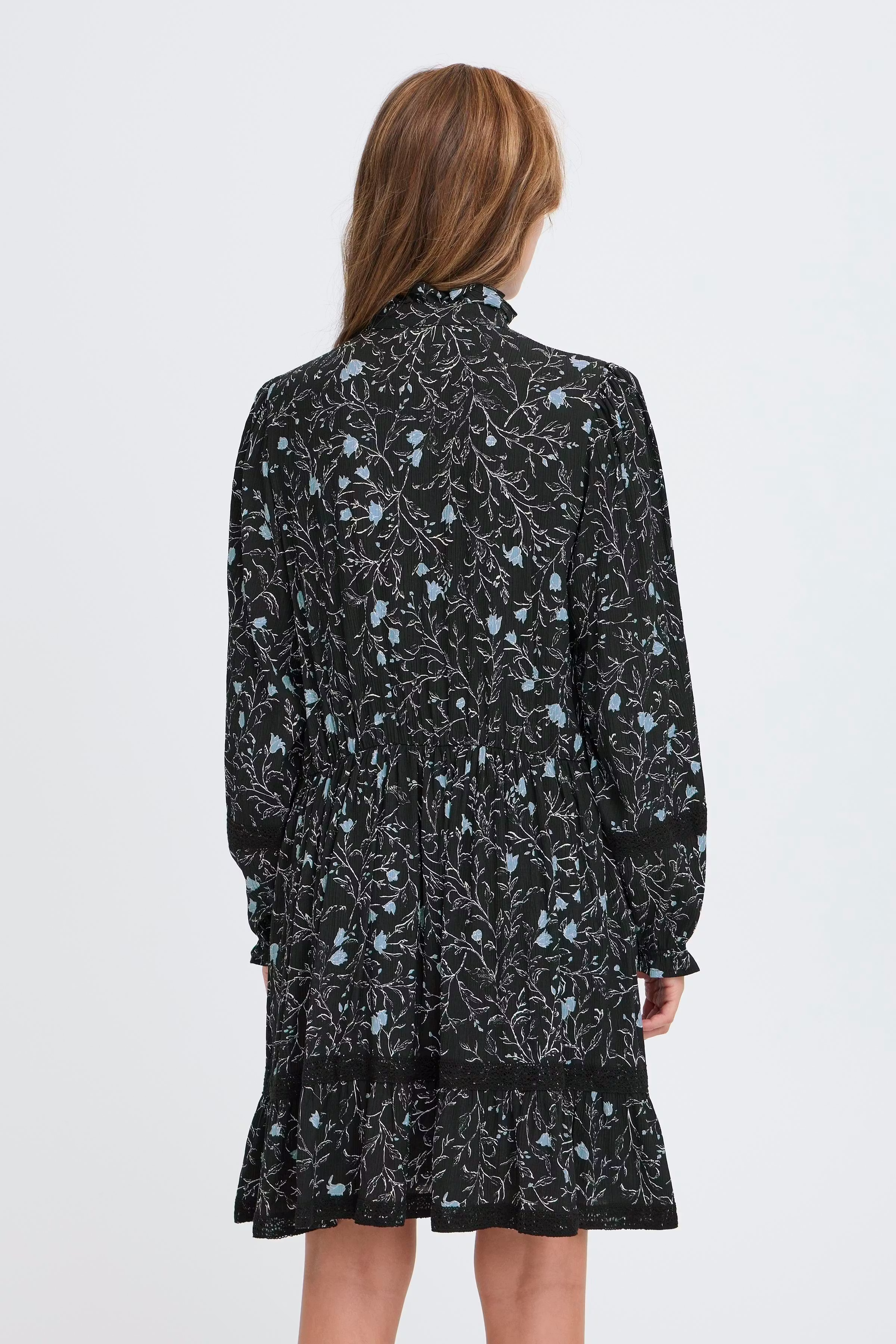 PZKALULLA Kjole LOOKBOOK BACK 50210083-900001679