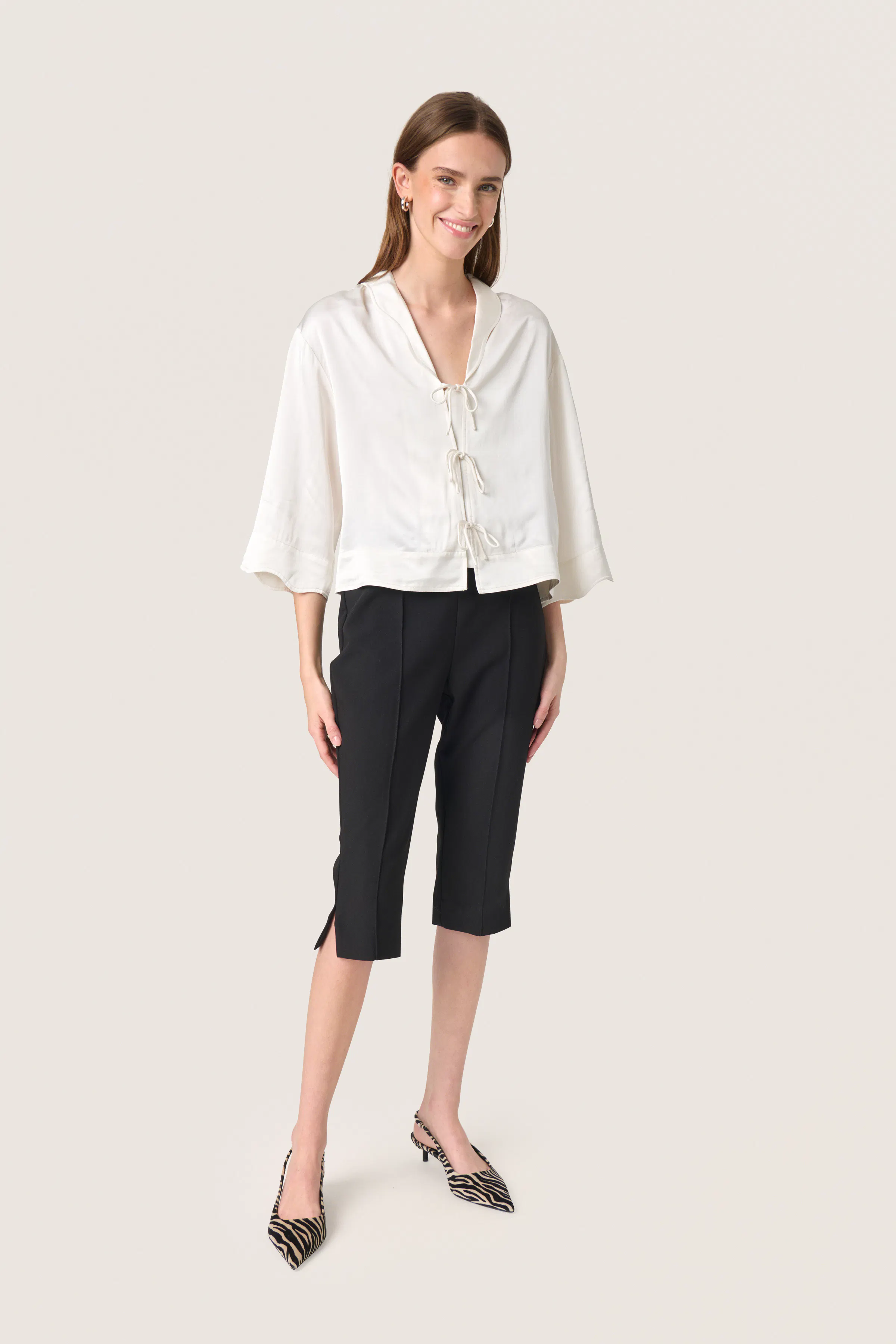 SLLeena Bluse LOOKBOOK FRONT 30408508-110701