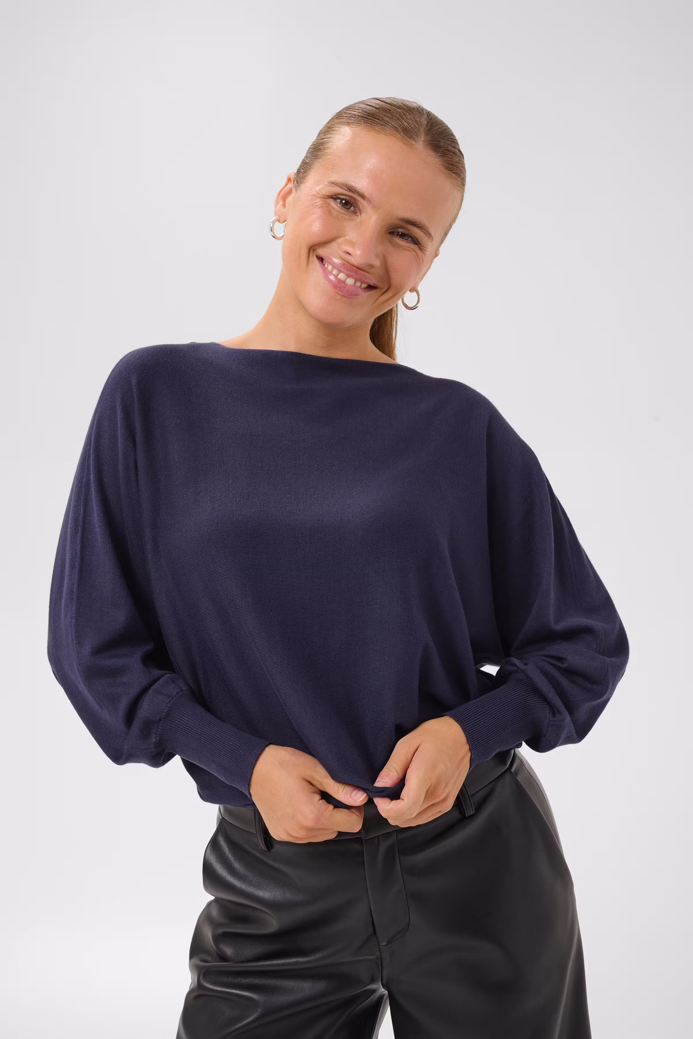 KAlizza Pullover LOOKBOOK DETAIL 10512585-193927