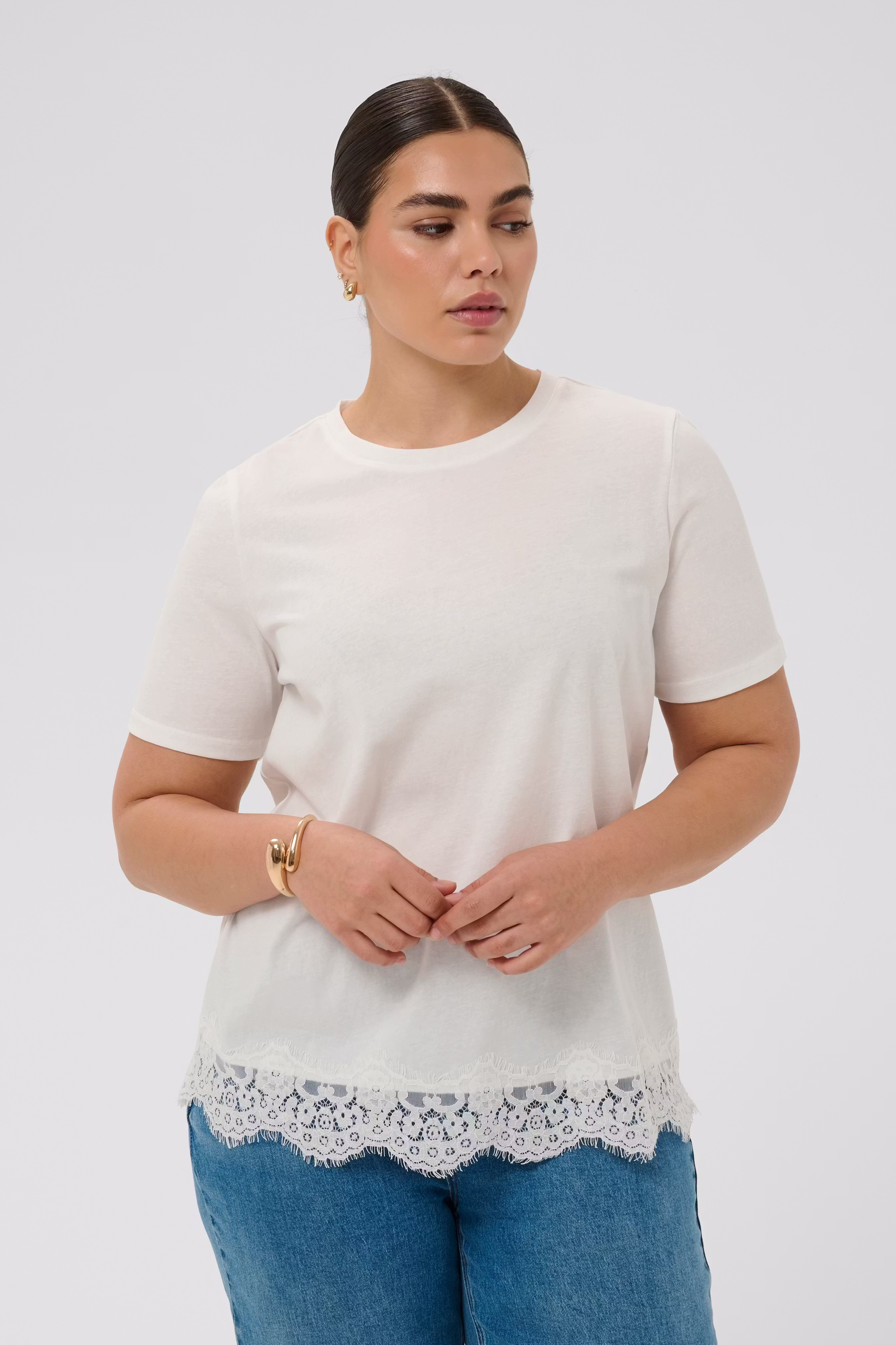 KColivia T-shirt LOOKBOOK FRONT 10584468-110602