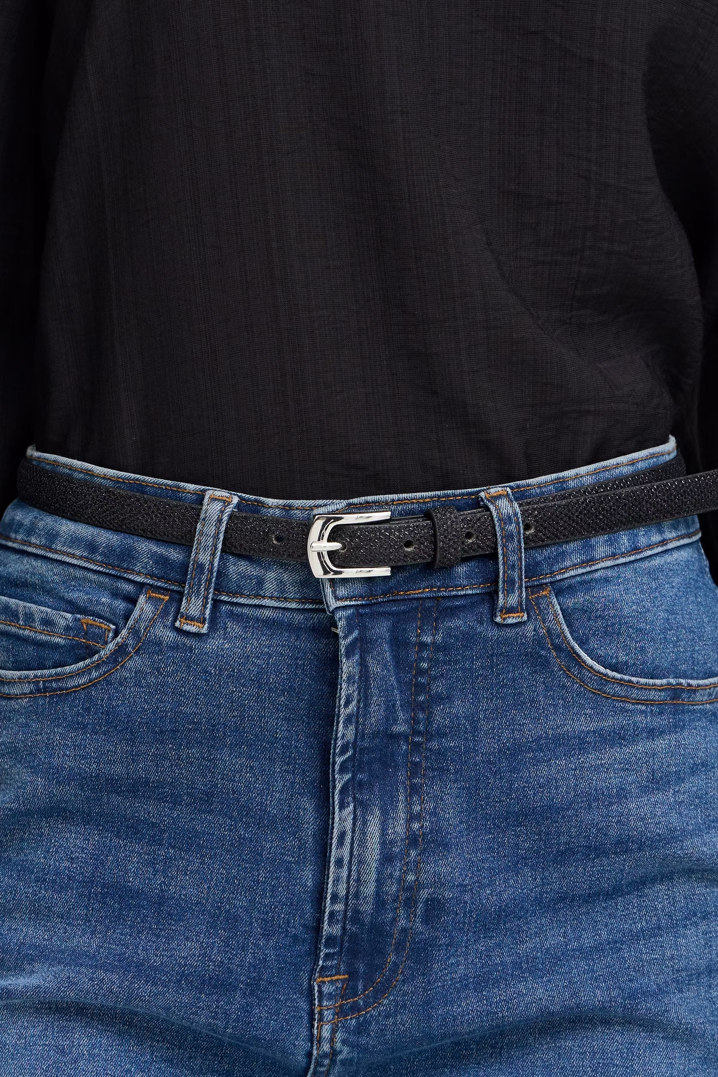 IASUTIN Belt LOOKBOOK DETAIL 20120281-194008