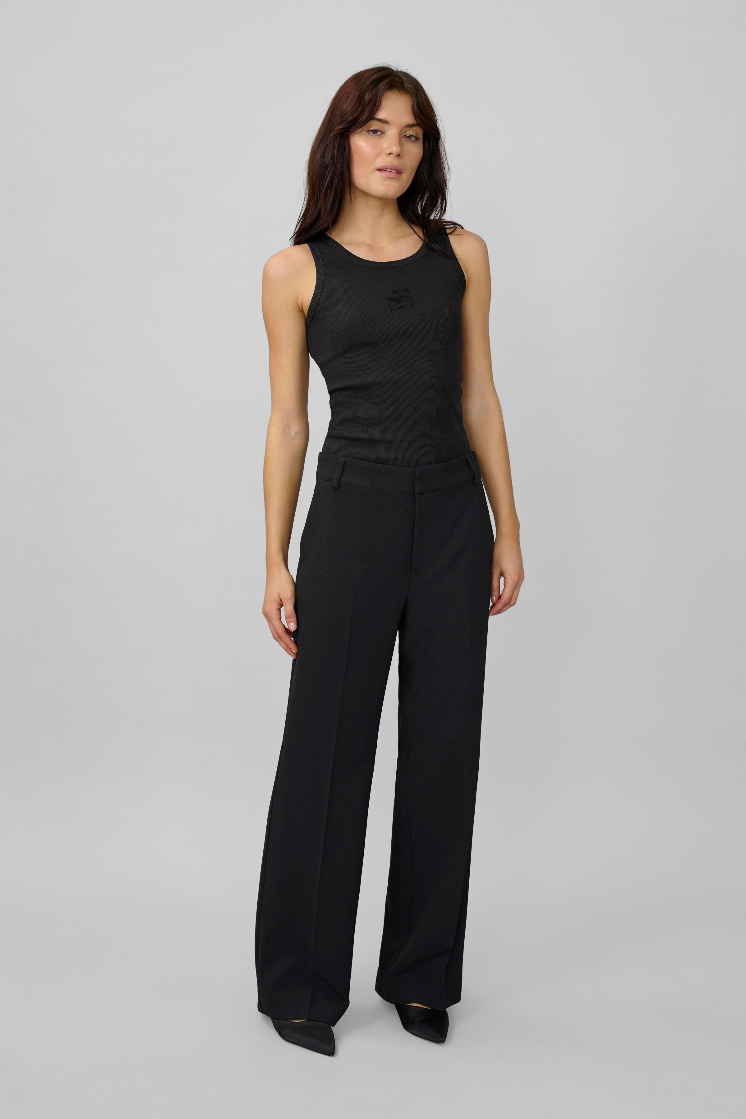 08 THE MANDY TOP LOOKBOOK FRONT 10704858-100031