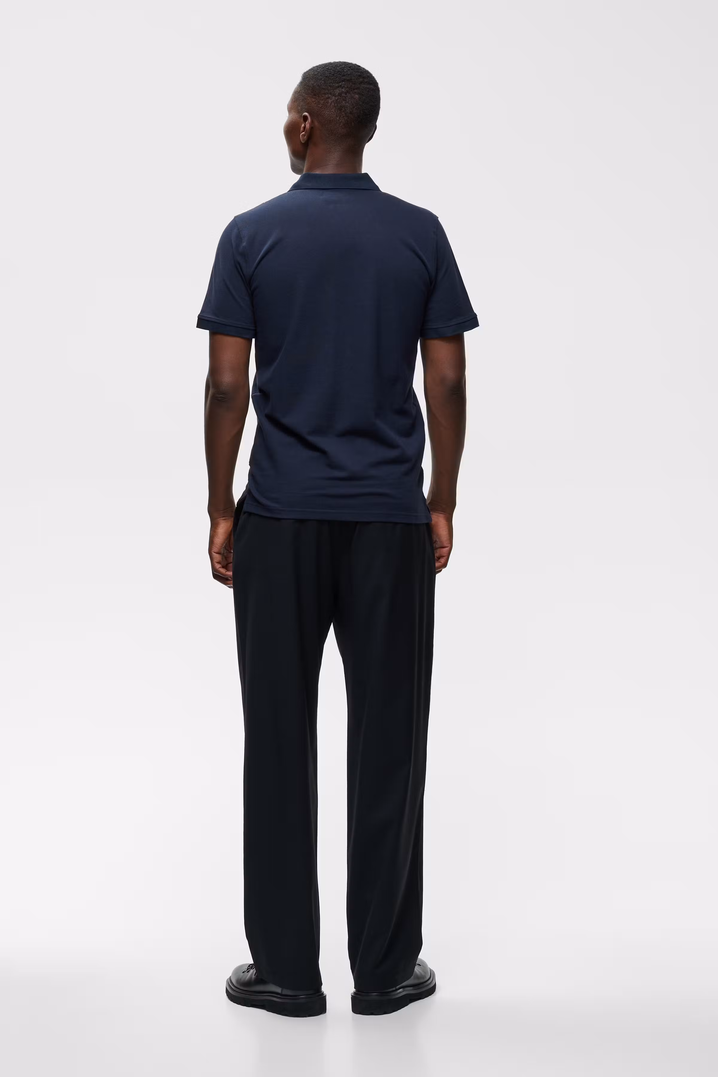 MApoleo Poloshirt LOOKBOOK BACK 30206461-194011