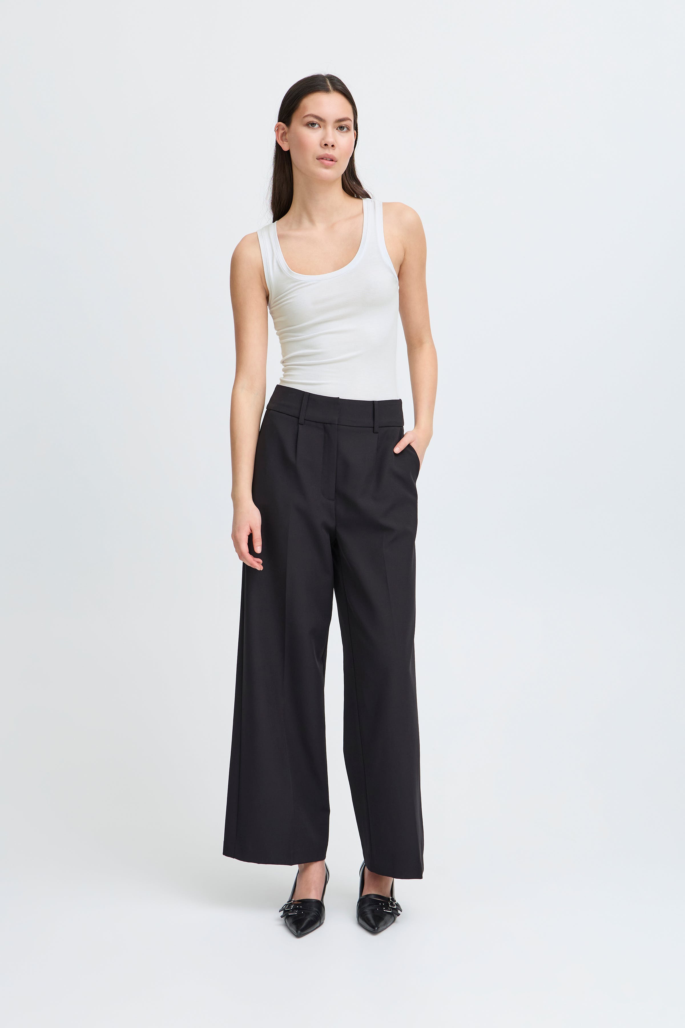 IHZOLA T-shirt LOOKBOOK FRONT 20120347-10100