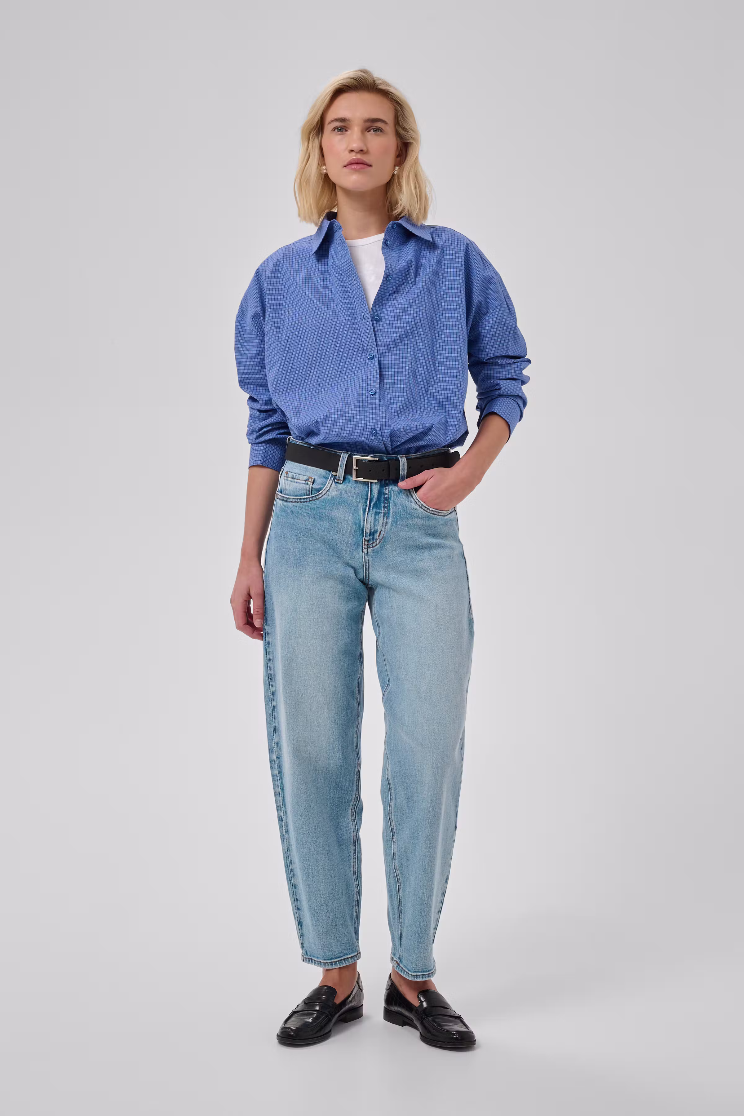 BalooMW Barrel jeans LOOKBOOK FRONT 10705241-100046