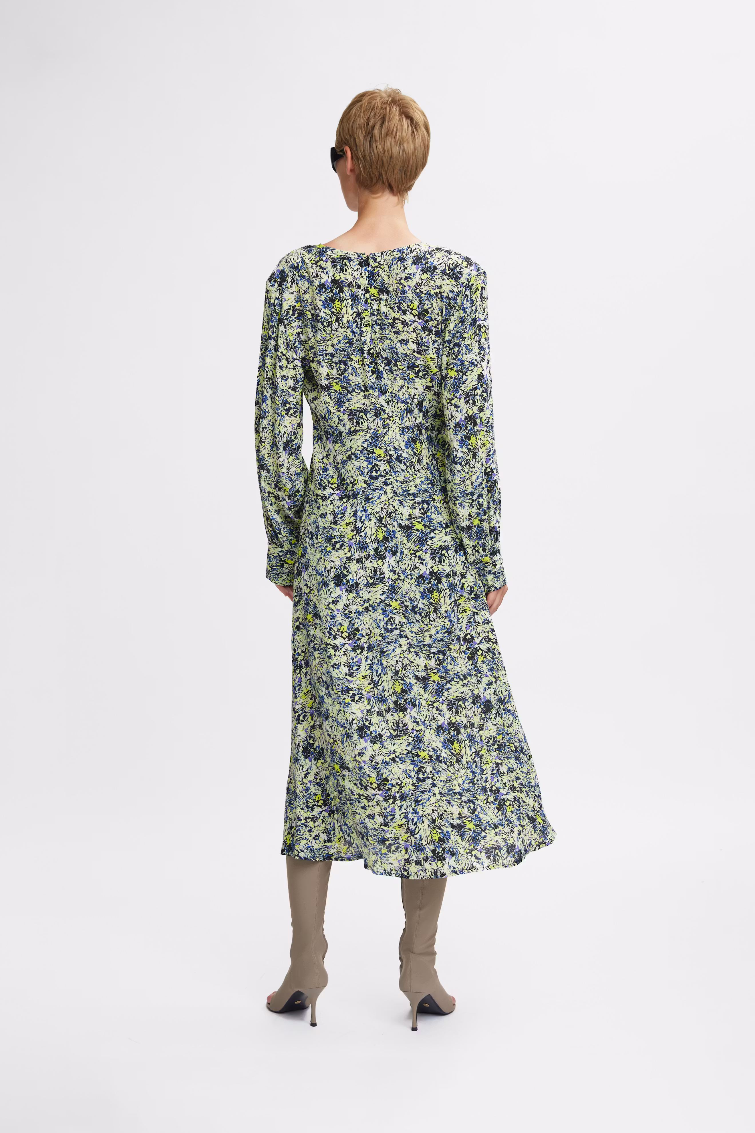 JillyGZ Jurk LOOKBOOK BACK 10908866-105507